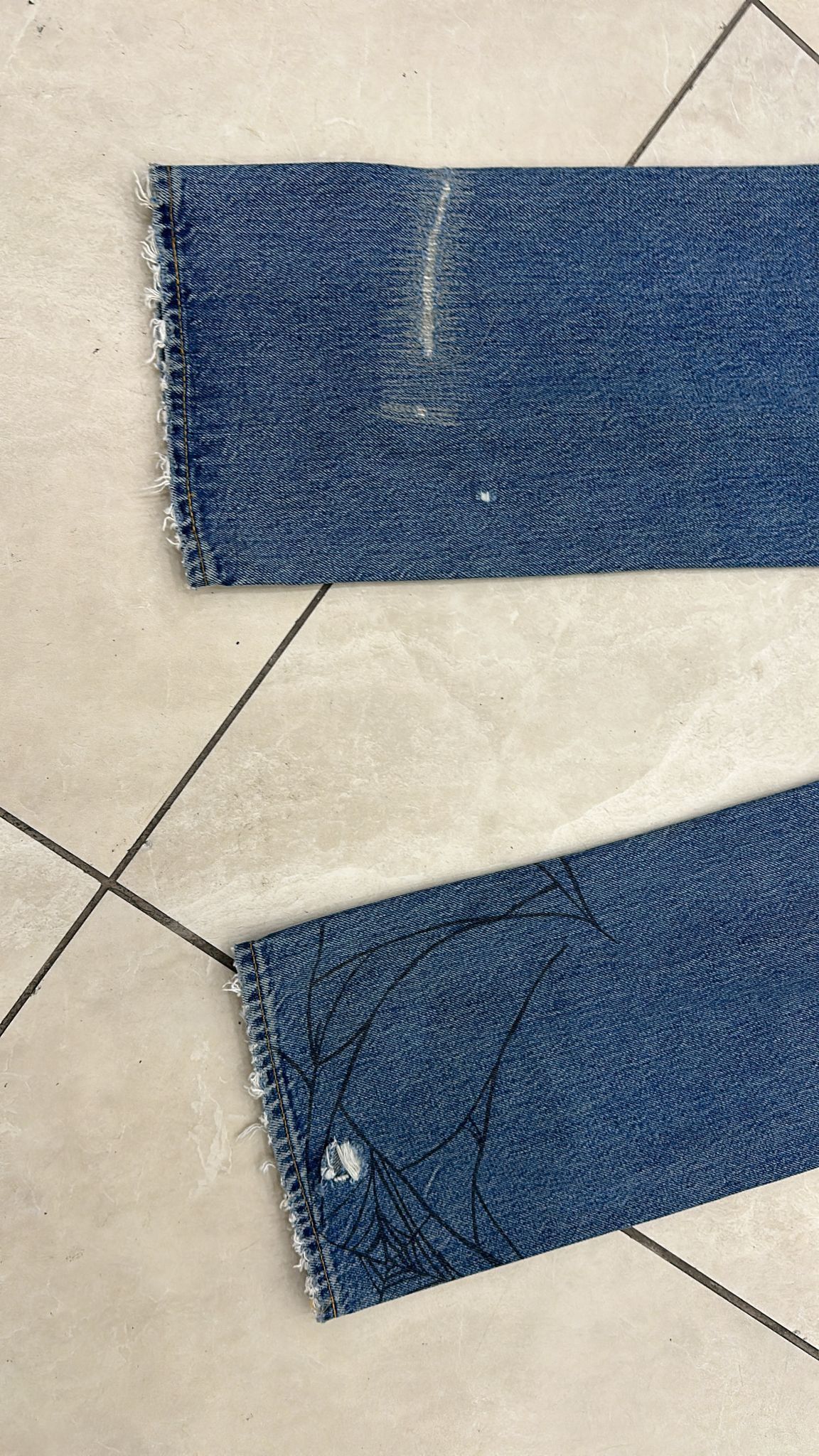 Levi's Vintage Clothing LVC Levi's Vintage Clothing 1984 501XX Tangled Web Jeans Size US 31 - 9 Thumbnail