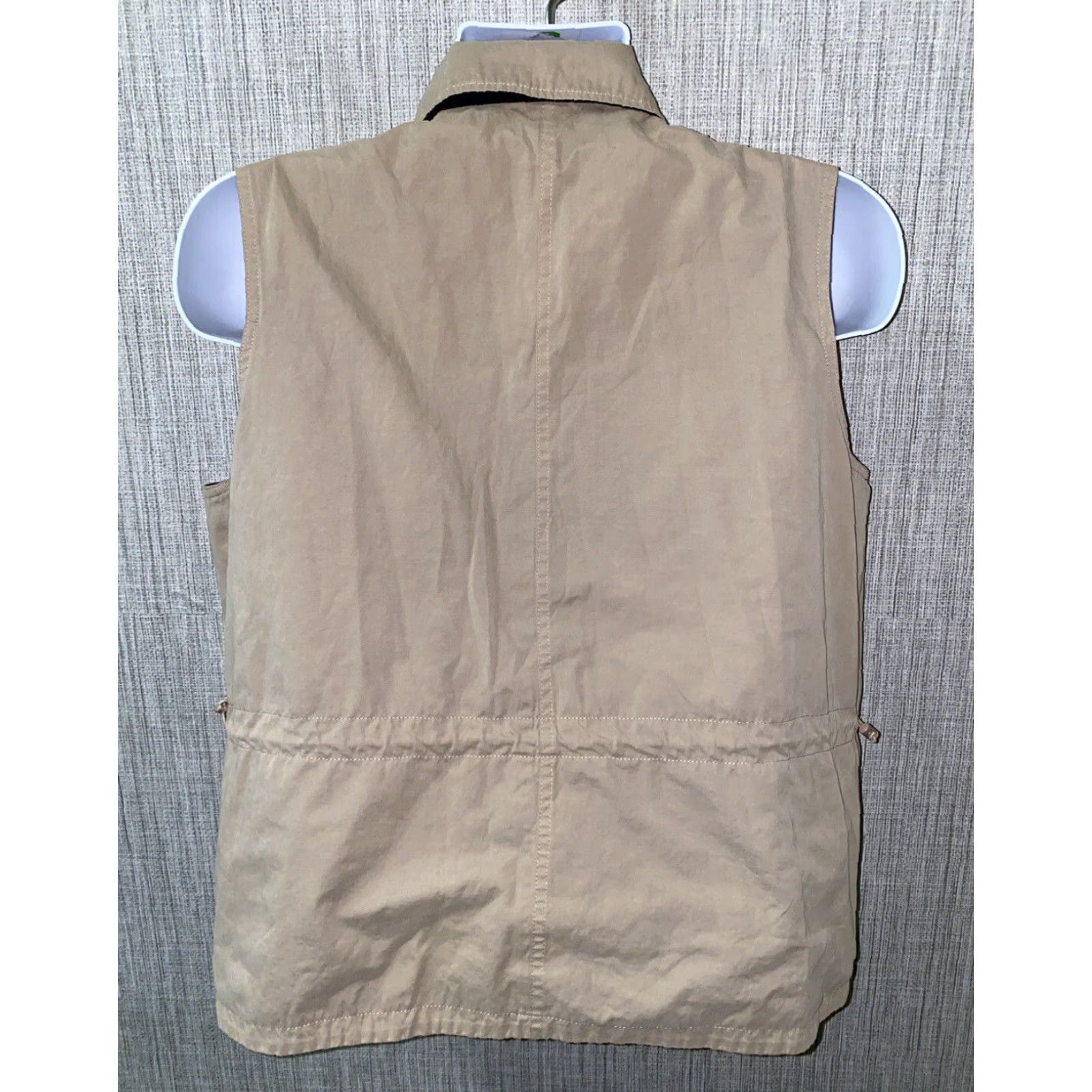 Orvis Orvis Mens Beige/Black Reversible Button Front Vest Size L Brand Orvis Men Vest Button Front Reversible Casual Size US L / EU 52-54 / 3 - 4 Thumbnail
