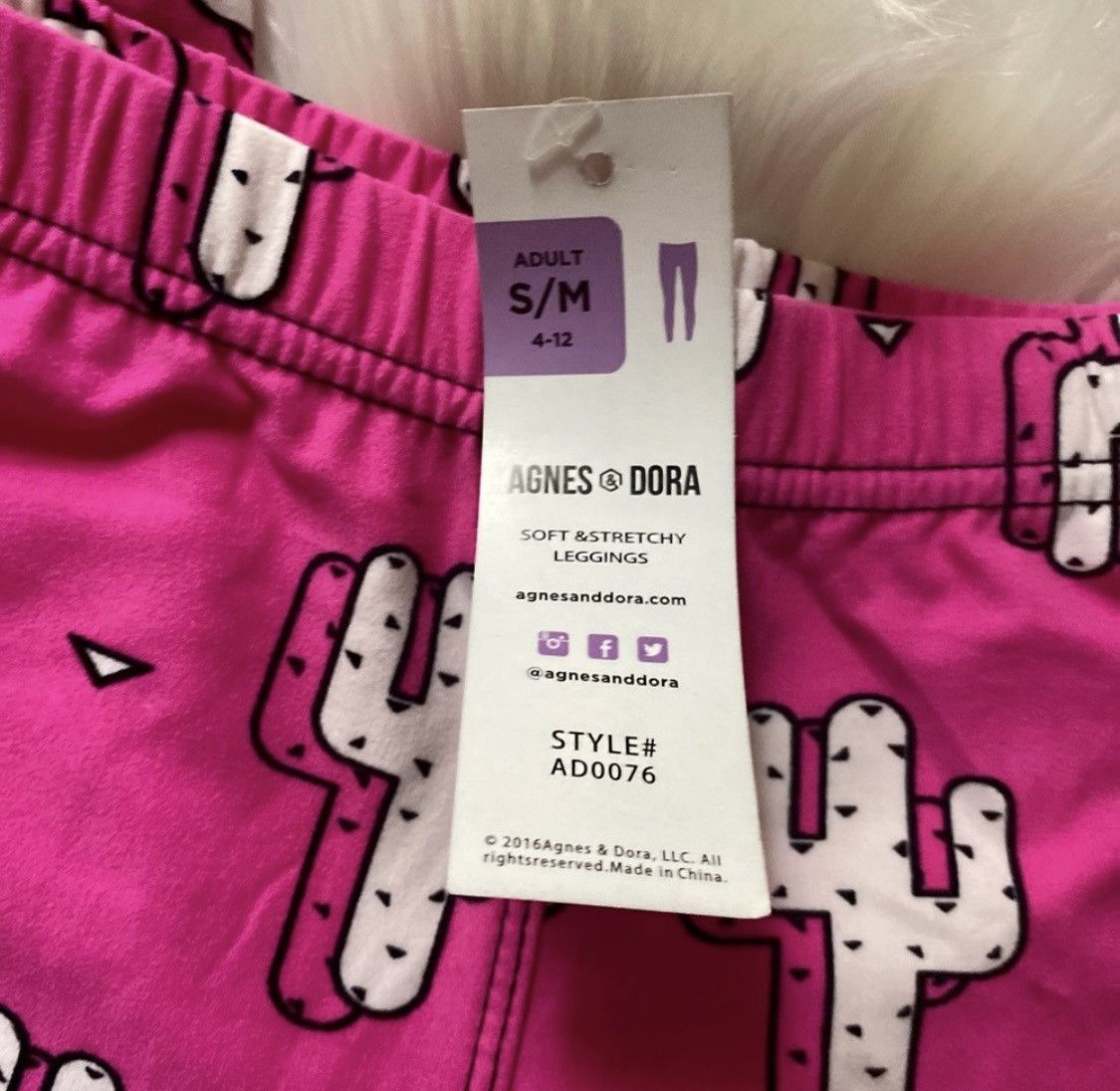 Other AGNES & DORA HOT PINK CACTUS LEGGINGS SIZE S/M Size 26" / US 2 / IT 38 - 4 Thumbnail