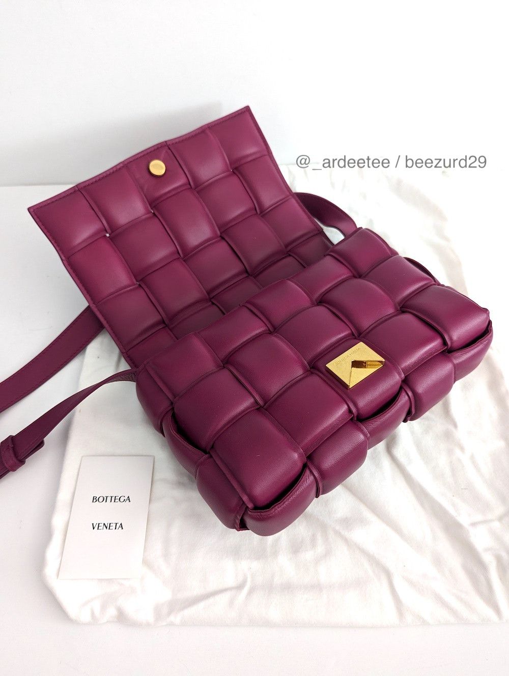 Bottega Veneta *NEW* PADDED LEATHER CASSETTE BAG CINNABAR $4,500 Size ONE SIZE - 11 Thumbnail