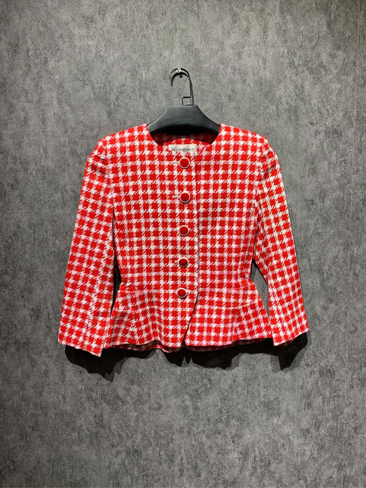 Saint Laurent Paris Saint laurent size 34 White and red plaid jacket 2501-Nexta Size XL / US 12-14 / IT 48-50 - 1 Thumbnail