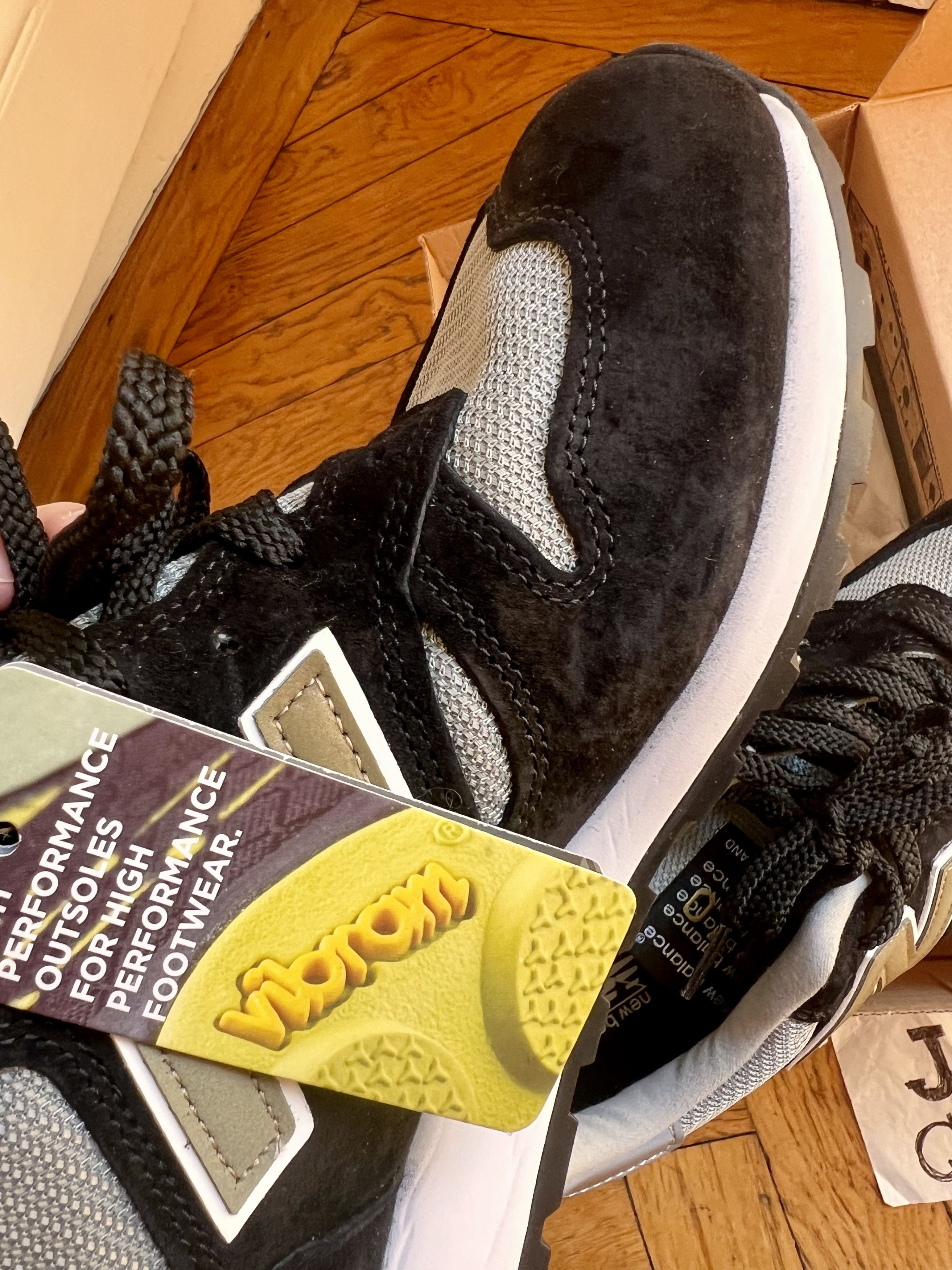 New Balance Made in England NB Classics Size US 7.5 / EU 40-41 - 9 Thumbnail