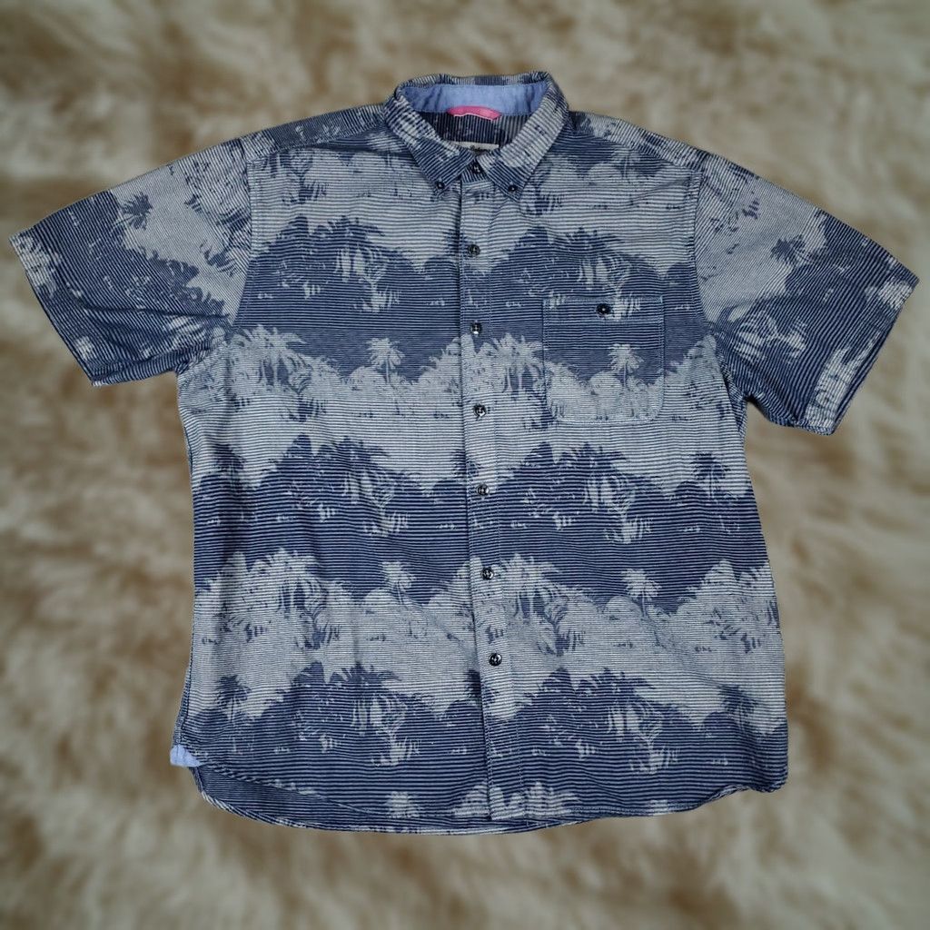 Tommy Bahama Tommy Bahama Shirt Mens Large Blue Striped Cotton Blend Button Up Short Sleeve Size US L / EU 52-54 / 3 - 1 Thumbnail