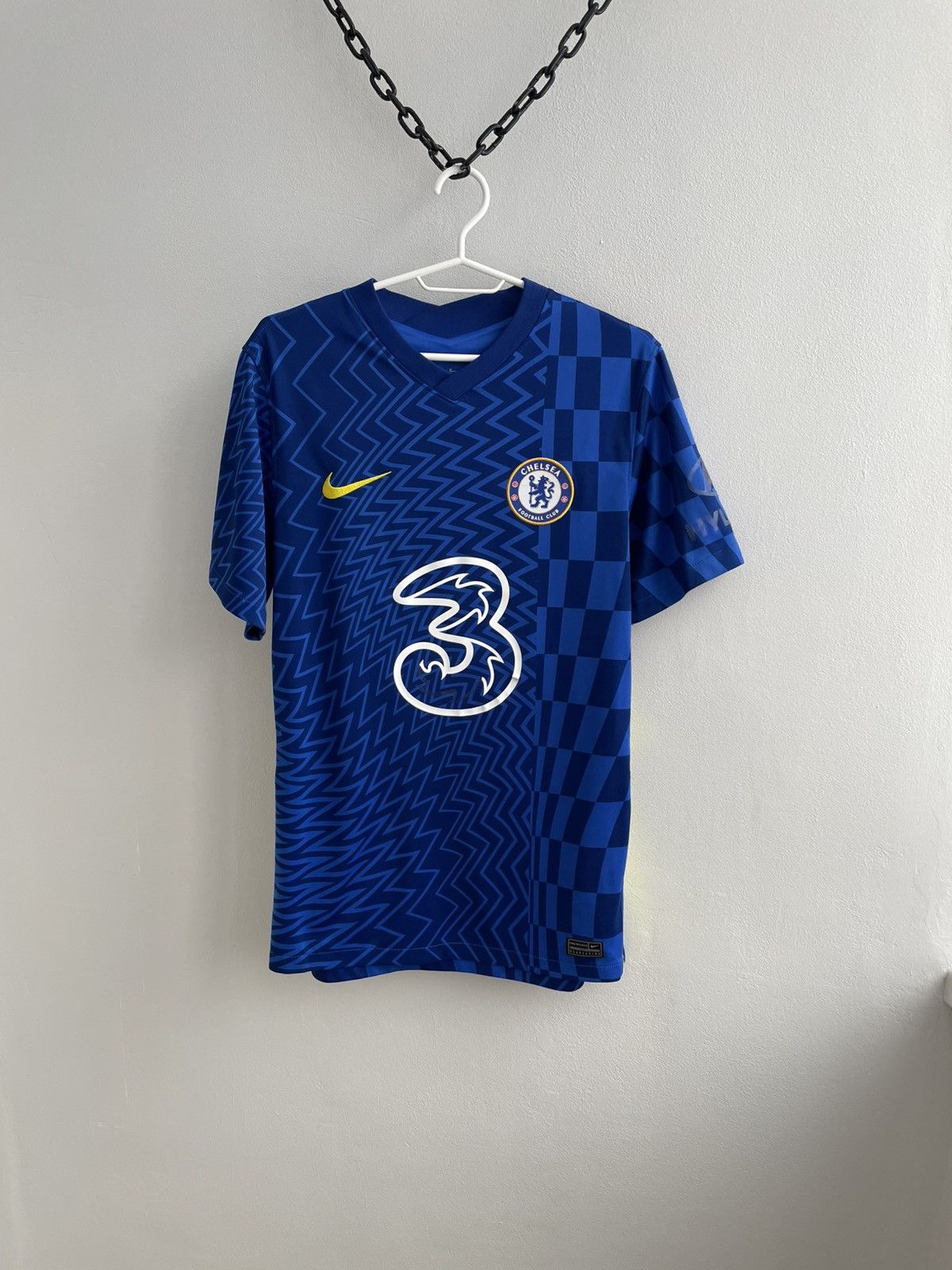 Nike Chelsea 2021 2022 Home Football Shirt Soccer Jersey Nike Size US L / EU 52-54 / 3 - 1 Thumbnail