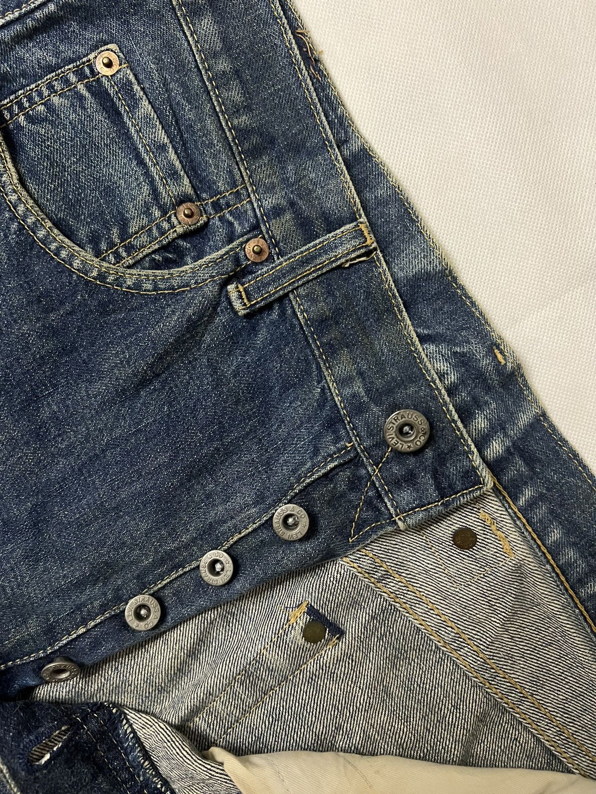 Levi's Vintage 80's Levis 702 "E" Buckle Back Selvedge Denim Size US 33 - 3 Thumbnail