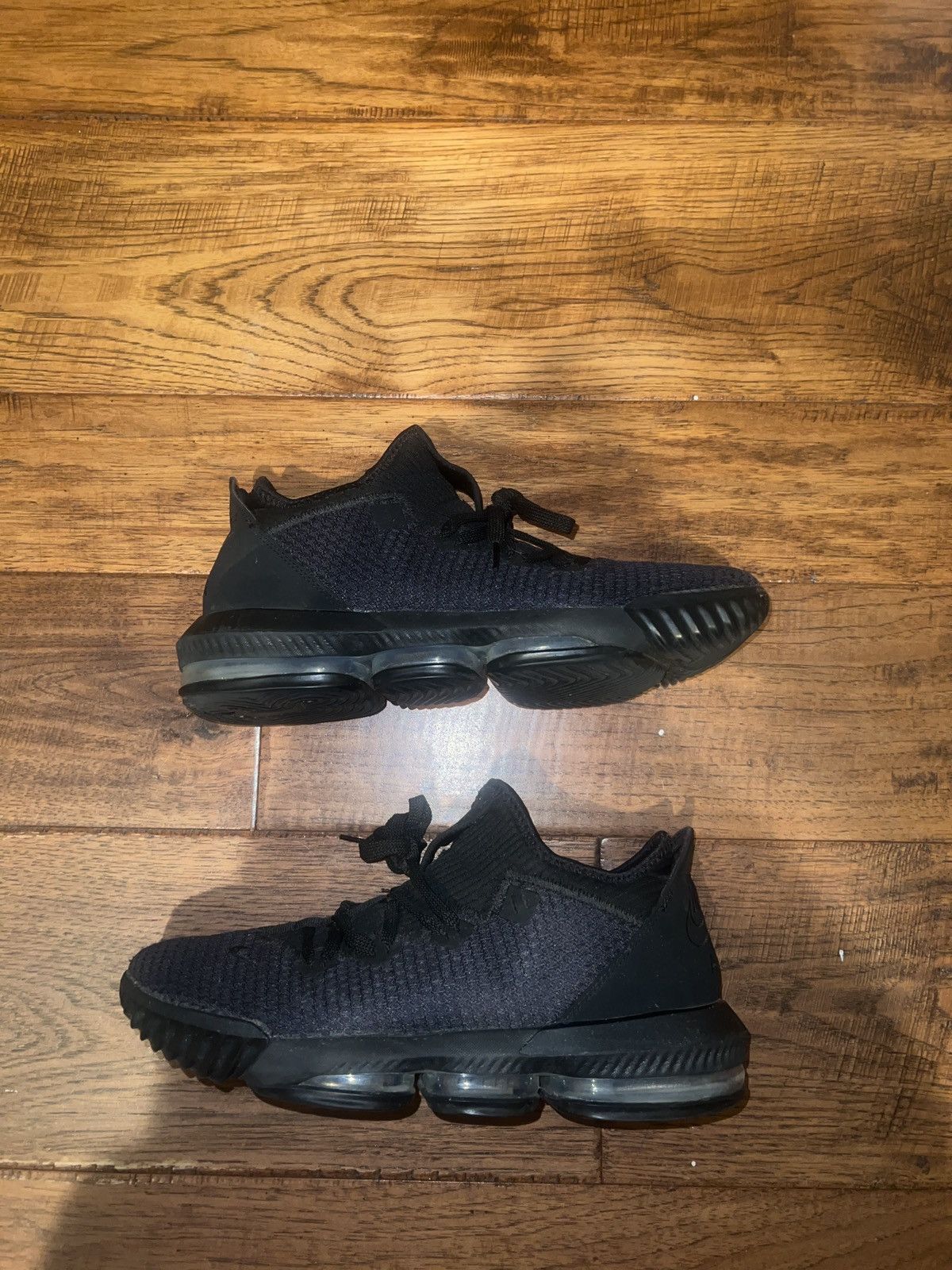 Nike Nike LeBron 16 Triple Black 2019 Size US 12 / EU 45 - 2 Thumbnail