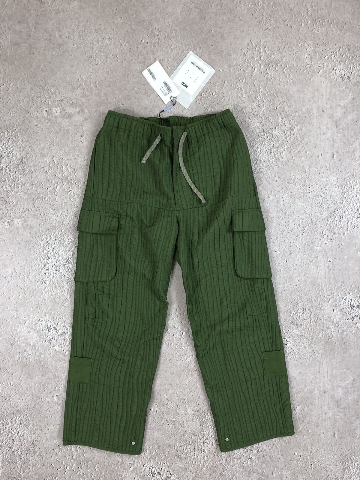 image of Alexander Mcqueen Alexander Mcq New Cargo Joggers Pants in Green, Men's (Size 30)