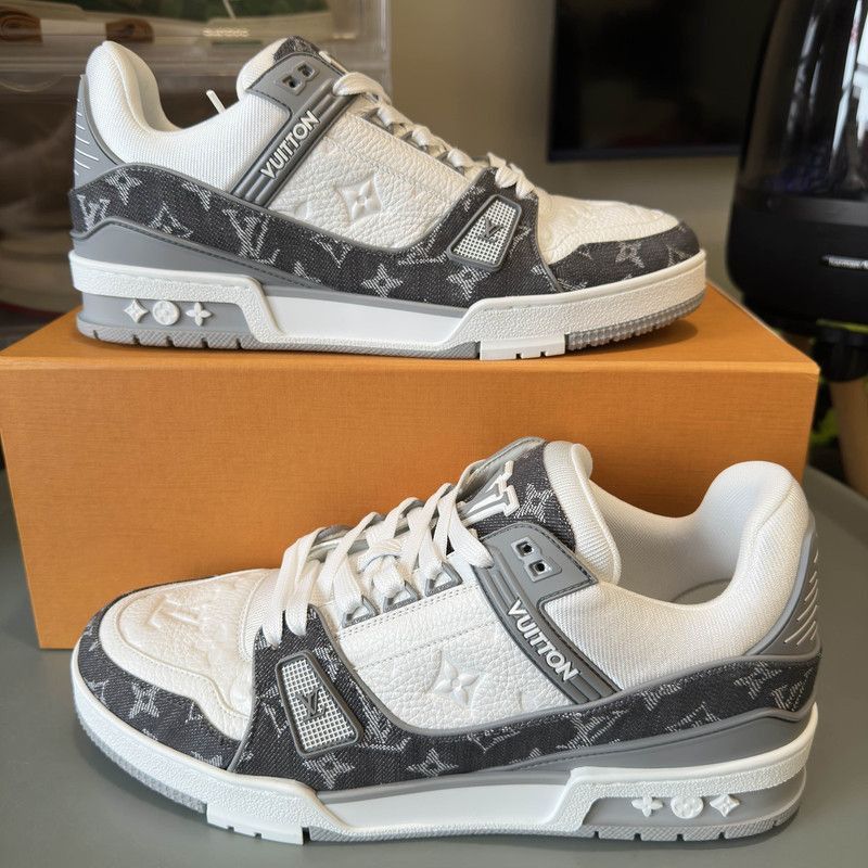 Louis Vuitton Louis Vuitton Trainer Low-top Sneakers in Gray-White -2508 Size US 8.5 / EU 41-42 - 5 Thumbnail