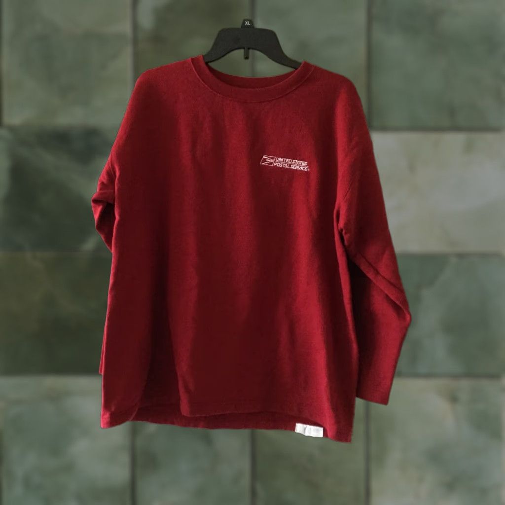 Hanes VINTAGE Hanes Sweatshirt Red Crew Neck Long Sleeve Embroidery Logo Women Large Size L / US 10 / IT 46 - 1 Thumbnail
