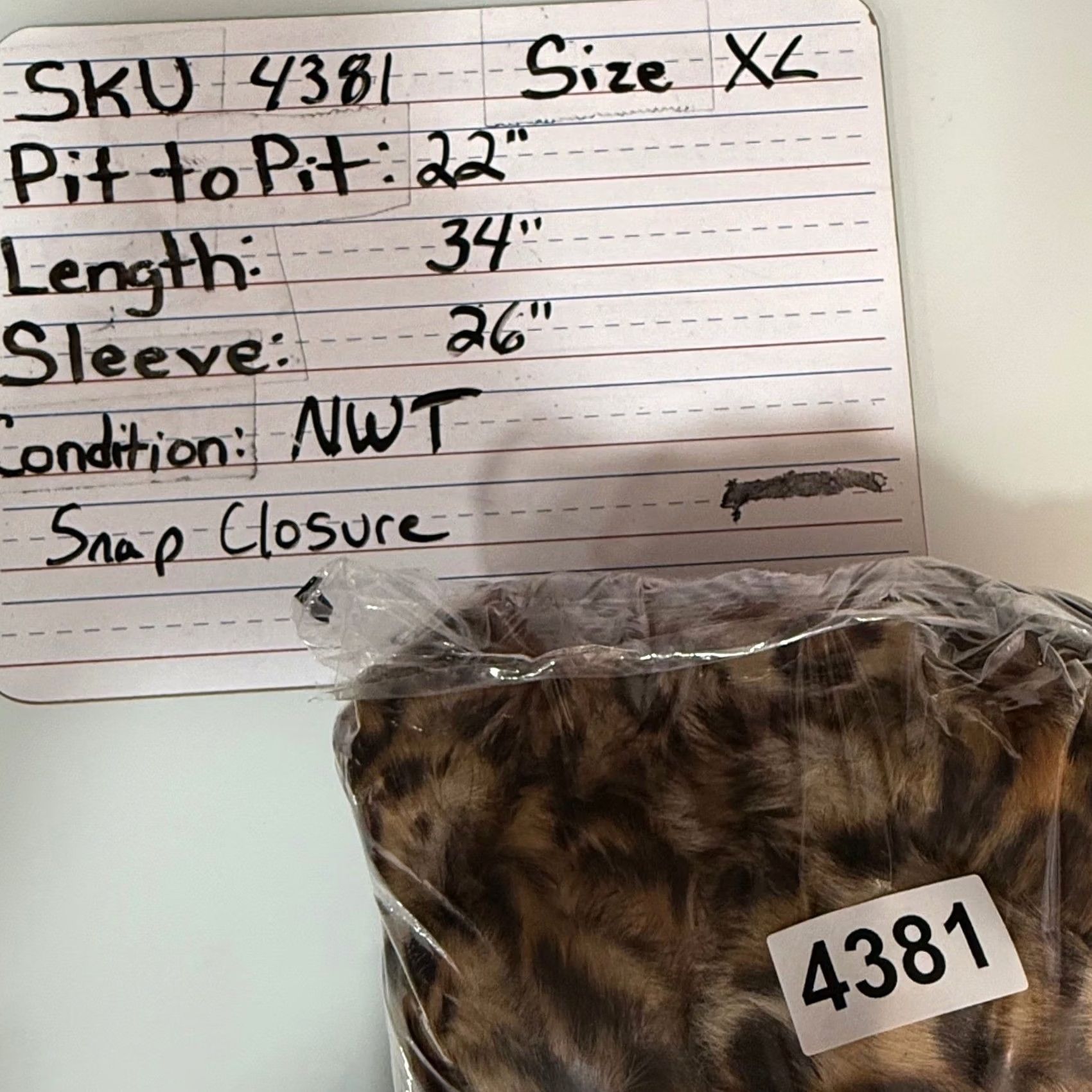 Vintage Bellivera Women XL Faux Fur Coat Leopard Print Snap Closure Overcoat Winter Size XL / US 12-14 / IT 48-50 - 8 Thumbnail
