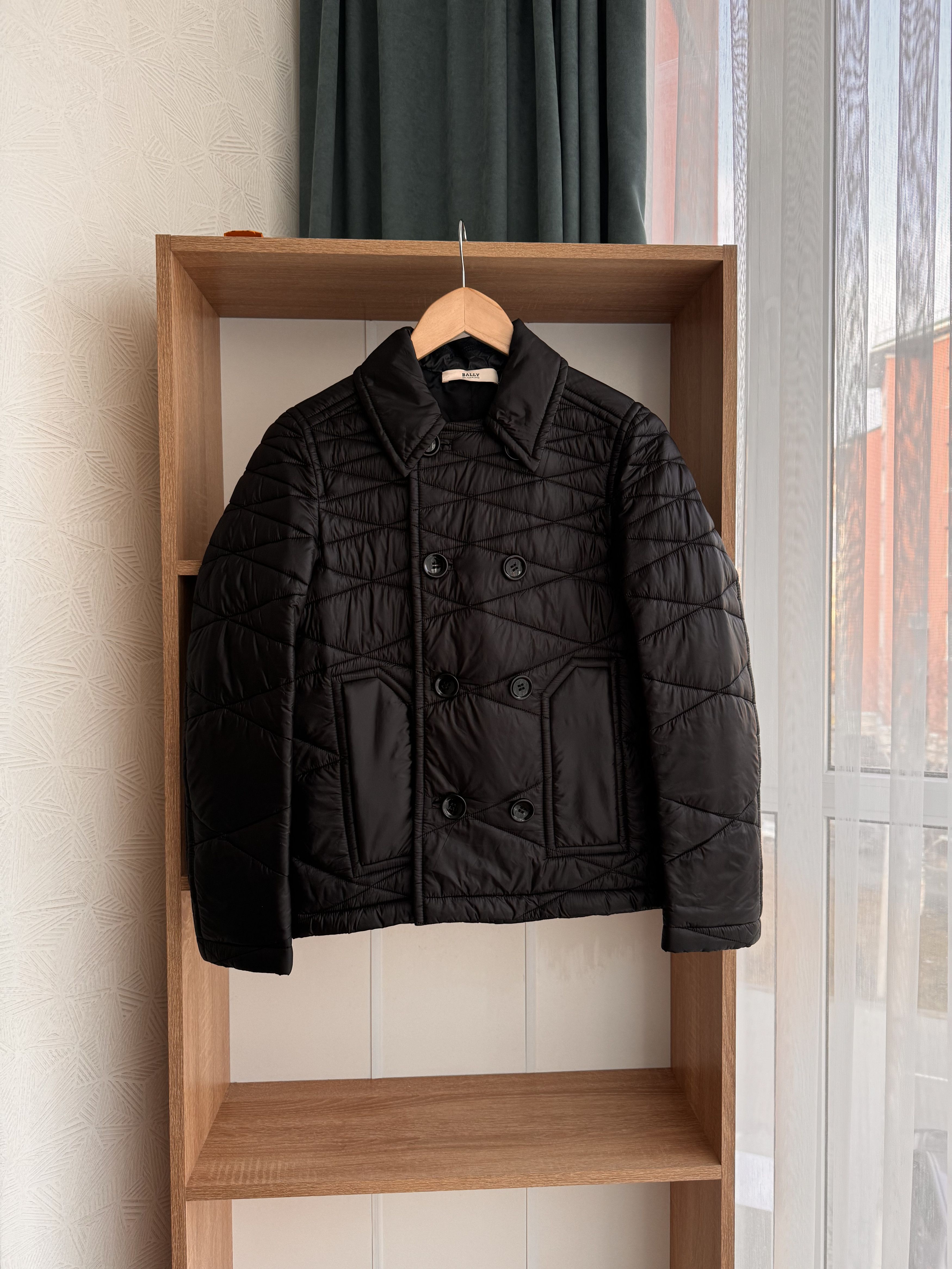 Bally Vintage Bally Switzerland Luxury Black W’ Puffer Jacket Size S / US 4 / IT 40 - 4 Thumbnail