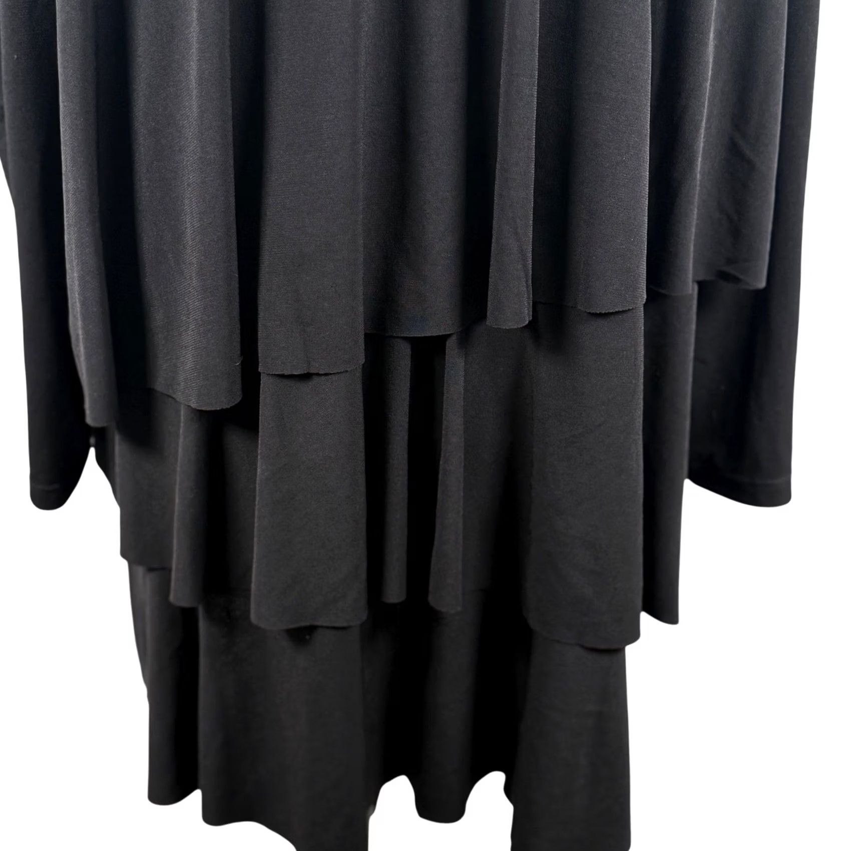 Vintage VINTAGE Susan Graver Womens 1X Cold Shoulder Top Black Tiered Ruffle V-Neck Fairygoth Size XL / US 12-14 / IT 48-50 - 4 Thumbnail