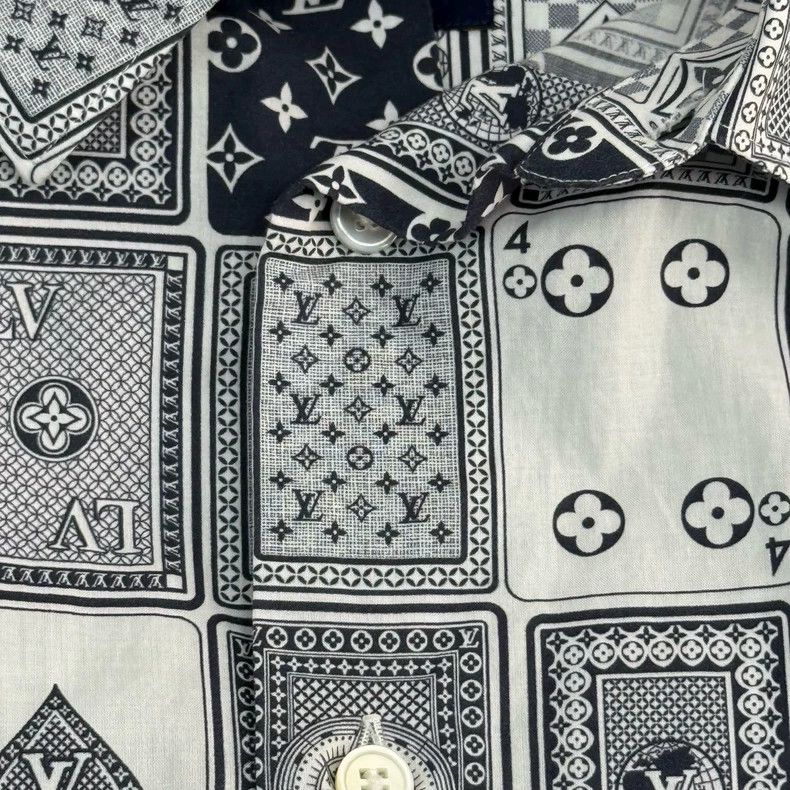 Louis Vuitton Louis Vuitton Dark blue classic logo poker shirt 2505-Nexta Size US S / EU 44-46 / 1 - 8 Thumbnail