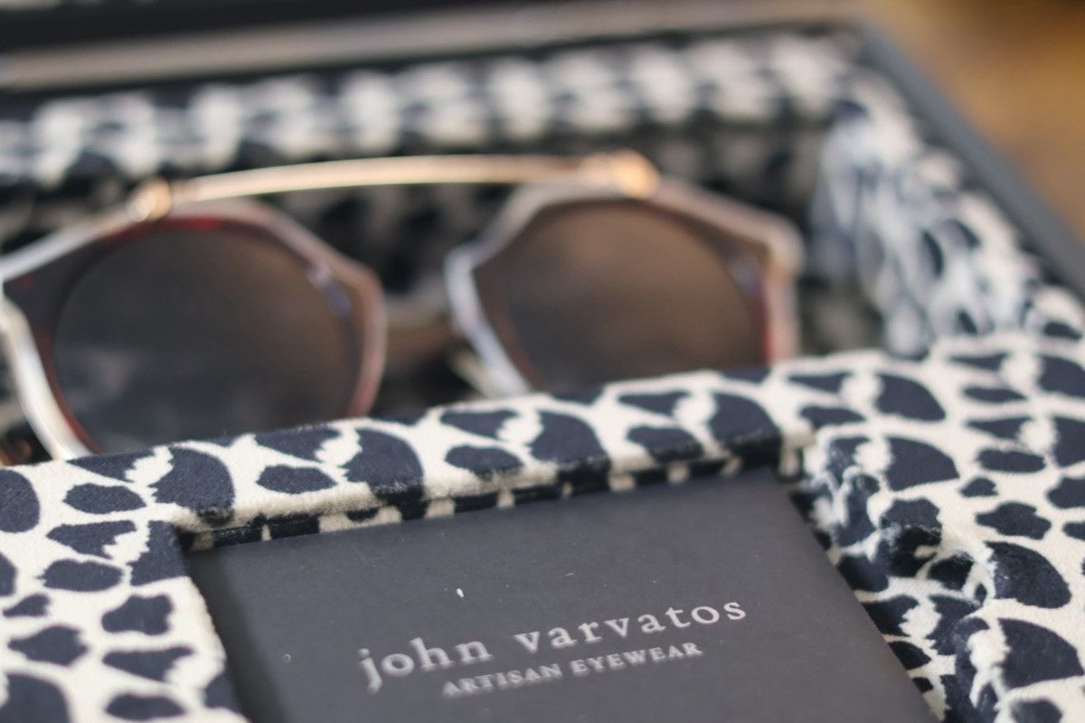 John Varvatos John Varvatos LIMITED EDITION JV101 Sunglasses - Red Horn Size ONE SIZE - 8 Thumbnail