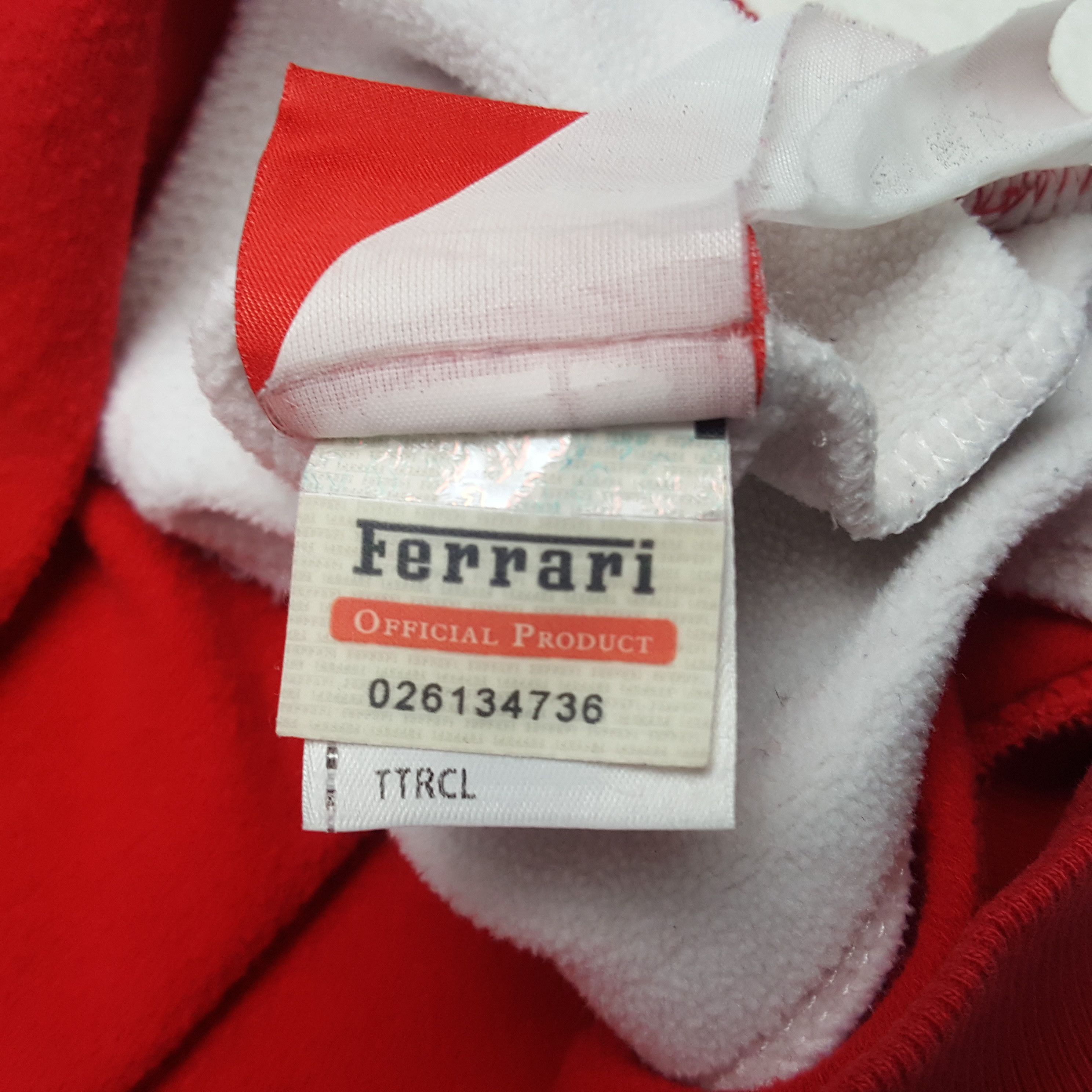 Ferrari × Puma × Vintage Vintage Ferrari X Puma Pirelli Racing Formula One Sweatshirt Size US M / EU 48-50 / 2 - 9 Thumbnail