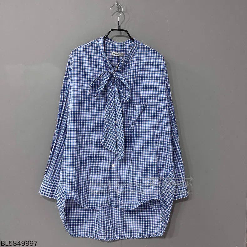 Balenciaga Balenciaga Blue and white checkered shirt with logo on bac Size XS / US 0-2 / IT 36-38 - 1 Thumbnail
