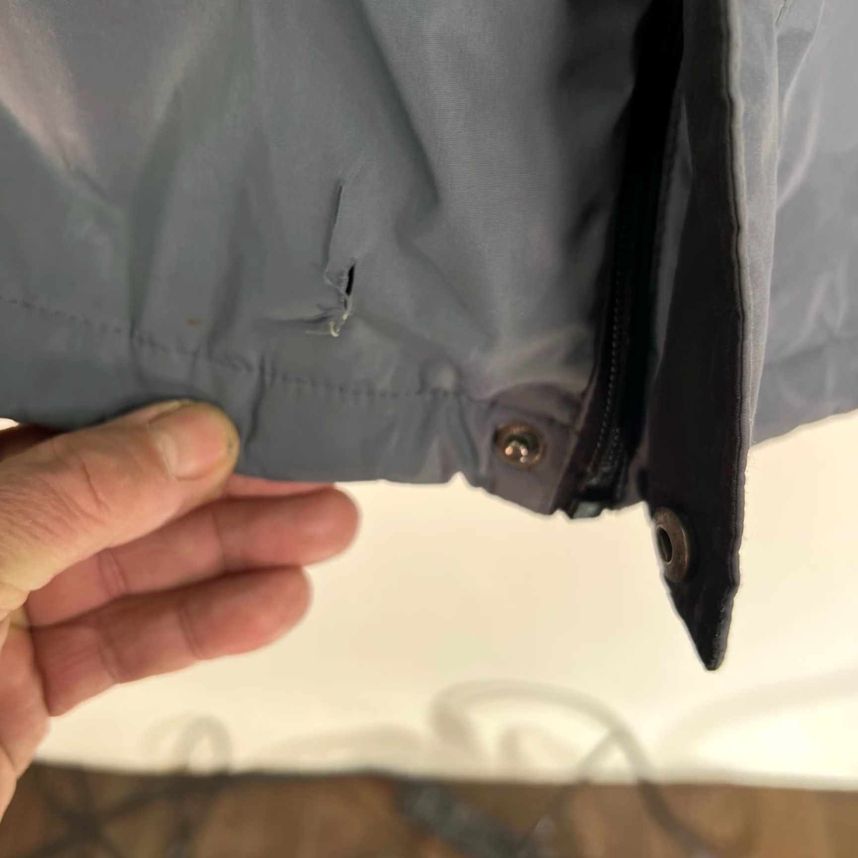 Champion VINTAGE Champion Performance Jacket Mens L Gray Rain Coat Wind Jacket Size US L / EU 52-54 / 3 - 6 Thumbnail