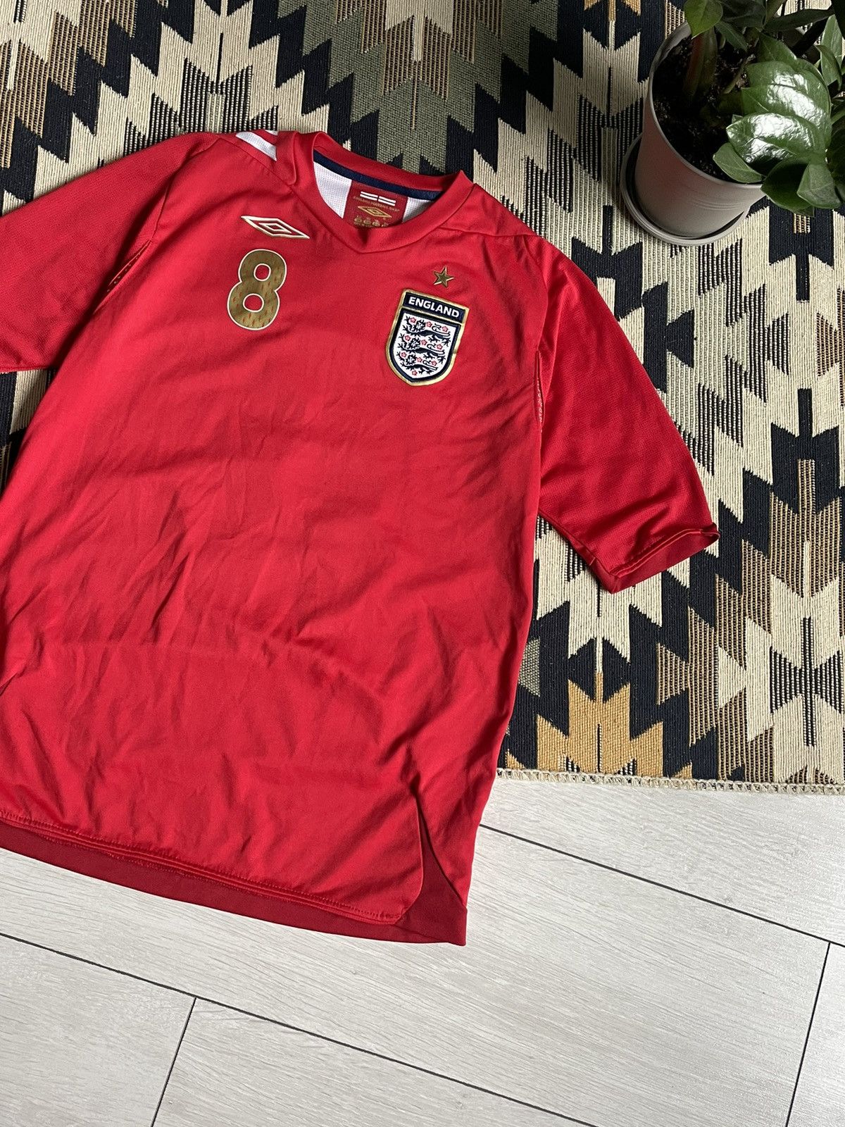Vintage Vintage Umbro England Lampard 8 Jersey Size US S / EU 44-46 / 1 - 4 Thumbnail
