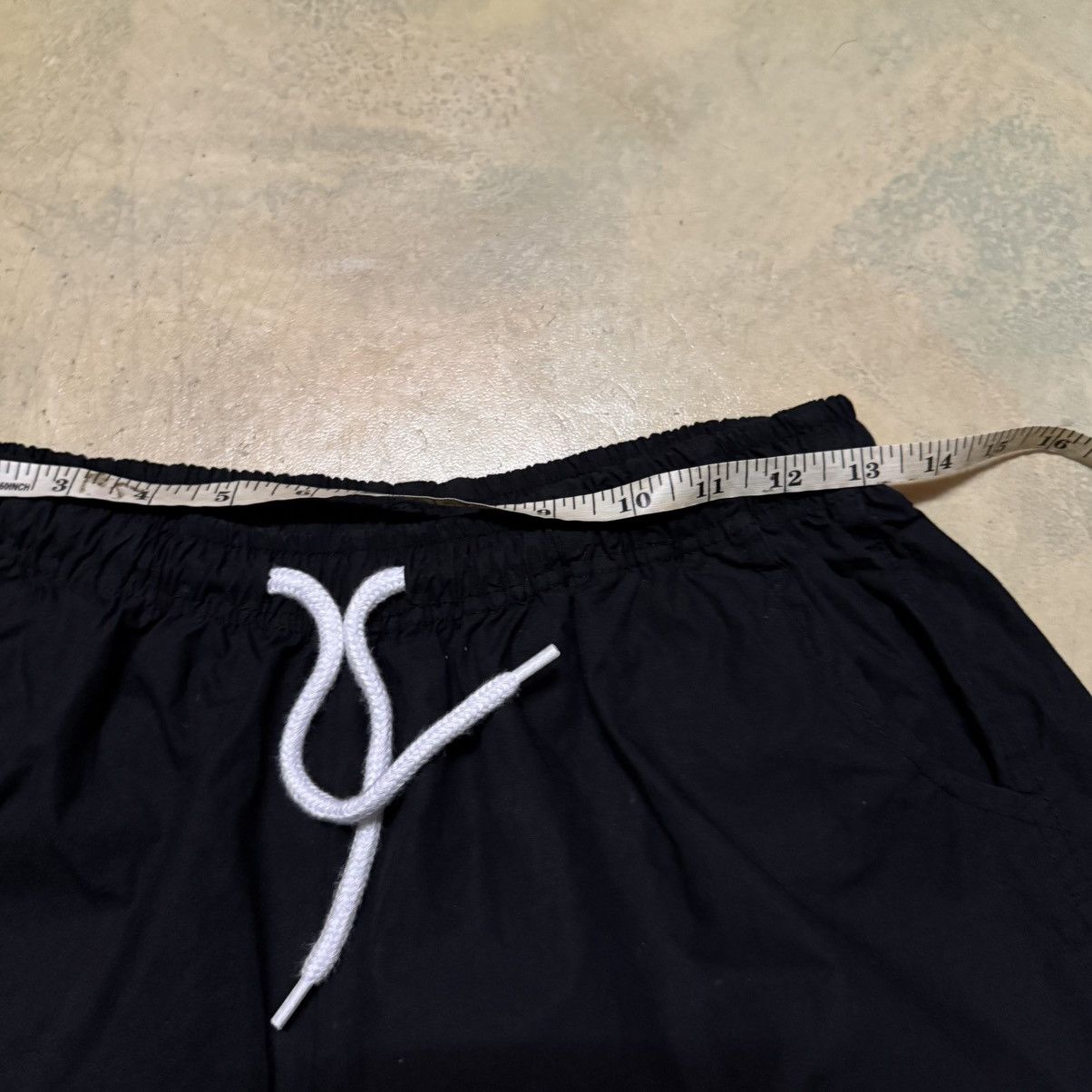Nike Vintage Nike Short Pants Size US 26 / EU 42 - 5 Thumbnail
