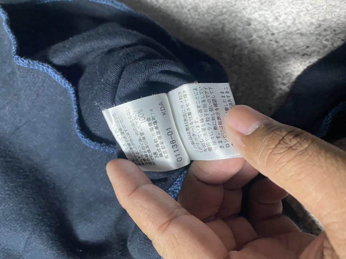 Burberry × Vintage VERY RARE Burberry Blue Label Rhinestone T-shirt Size S / US 4 / IT 40 - 5 Thumbnail