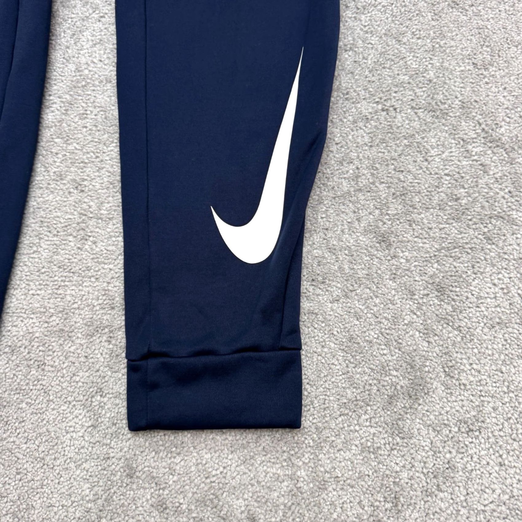 Nike Nike Therma-Fit Jogger Sweatpants Mens Large Navy Blue Athletic Activewear Pants L Sweatpants Blue Mens Nike Therma-Fit Jogger Sweatpants Size US 33 - 5 Thumbnail