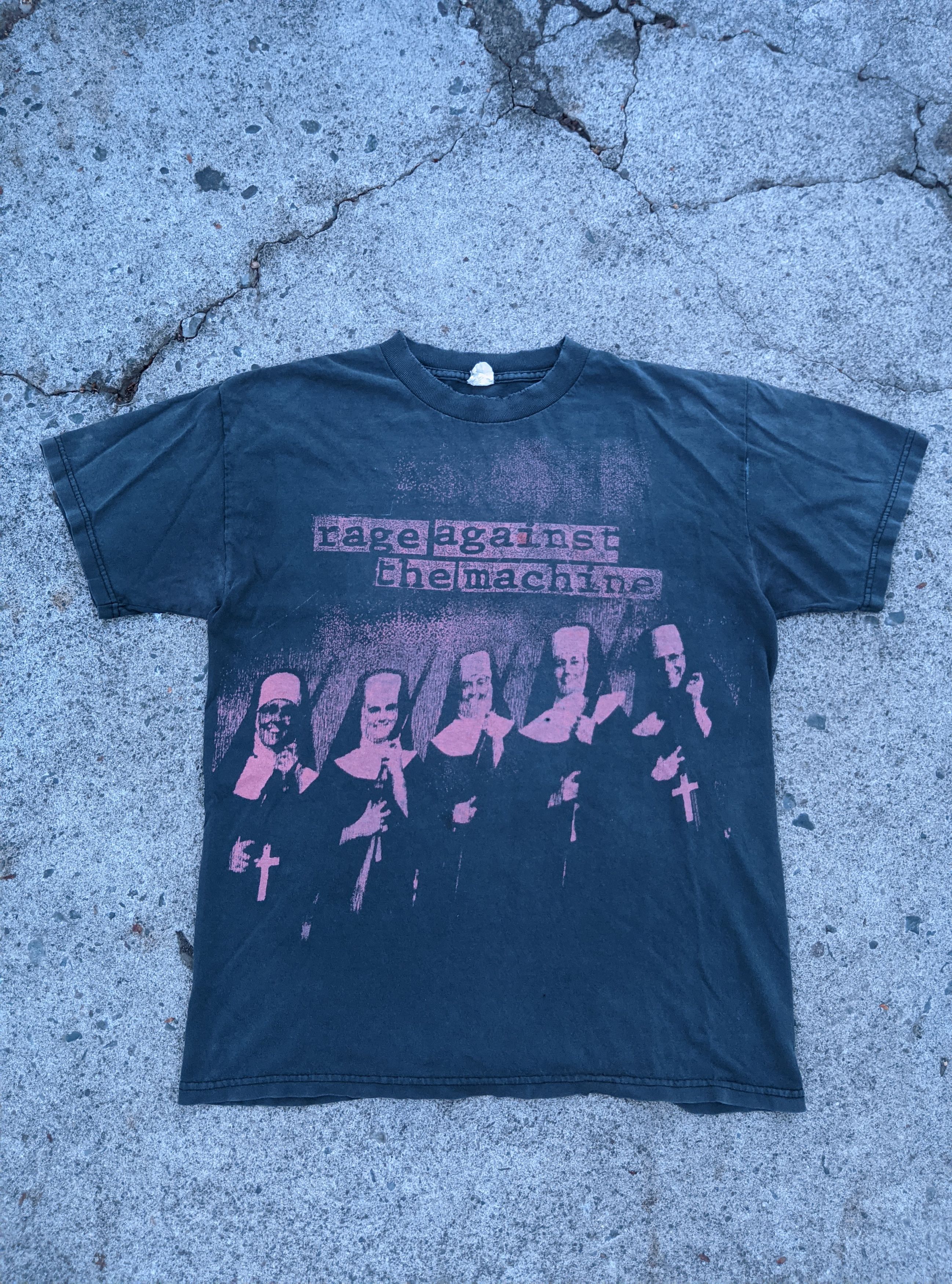 Band Tees Vintage 2008 rage against the machine thrashed distressed t Size US M / EU 48-50 / 2 - 1 Thumbnail