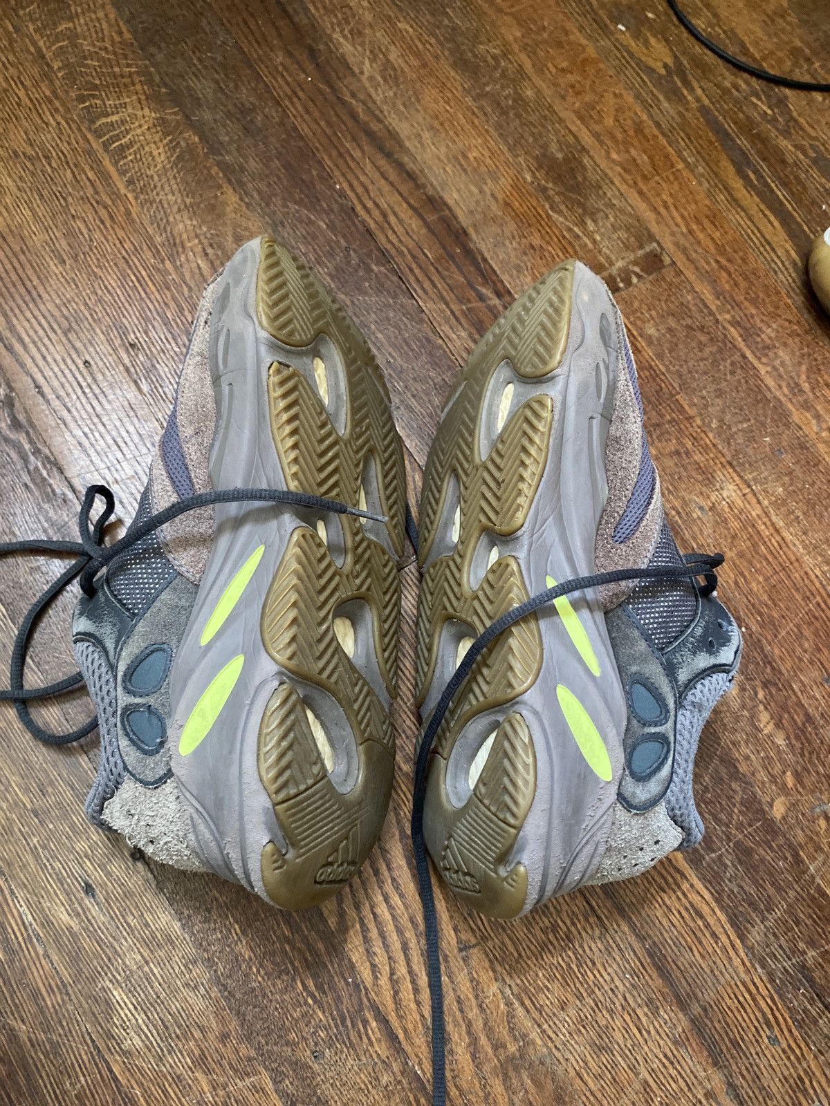 Other Yeezy 700 size 9 used Size US 9 / EU 42 - 3 Thumbnail
