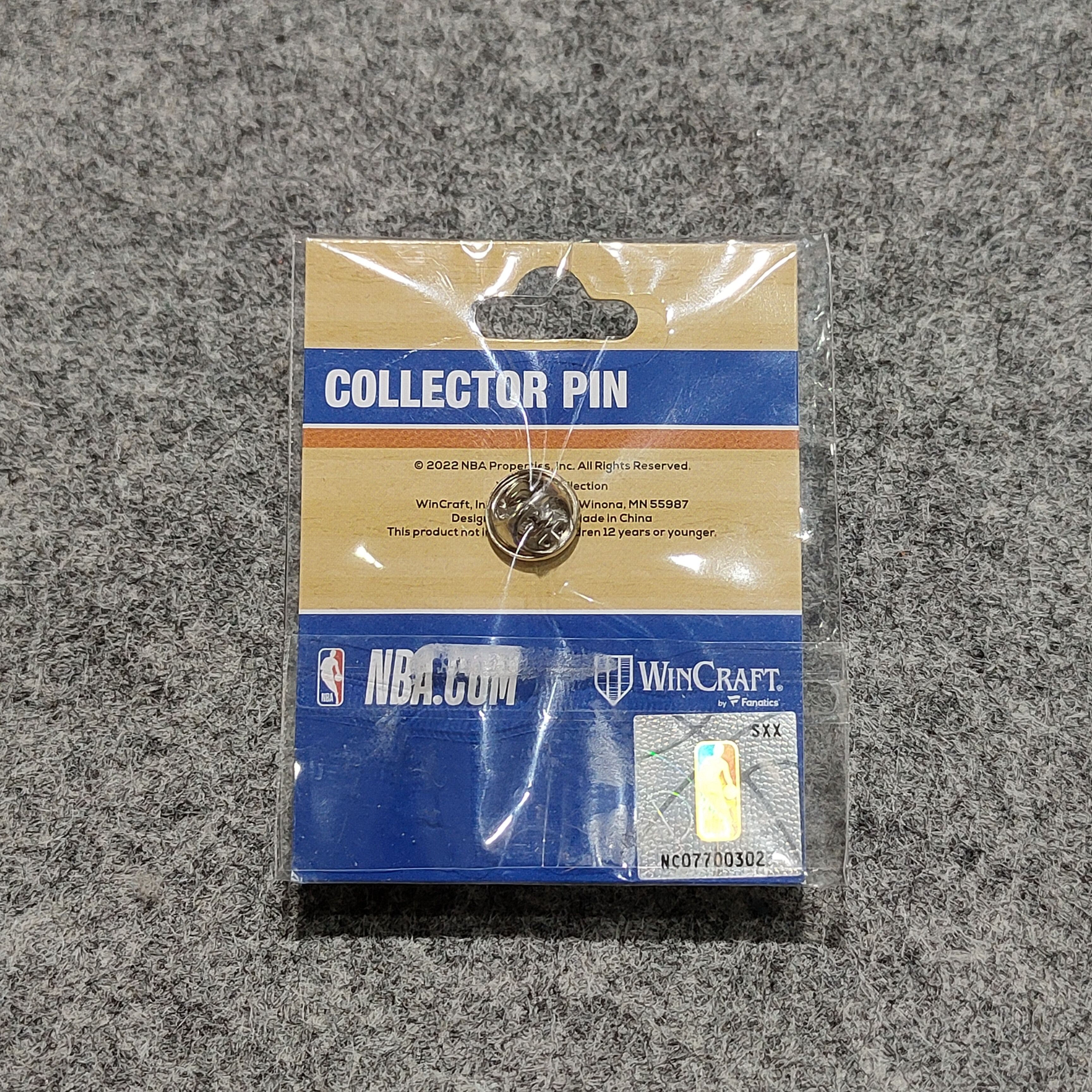 NBA 🔥Golden State Warriors WinCraft by Fantastics collector pin Size ONE SIZE - 2 Thumbnail