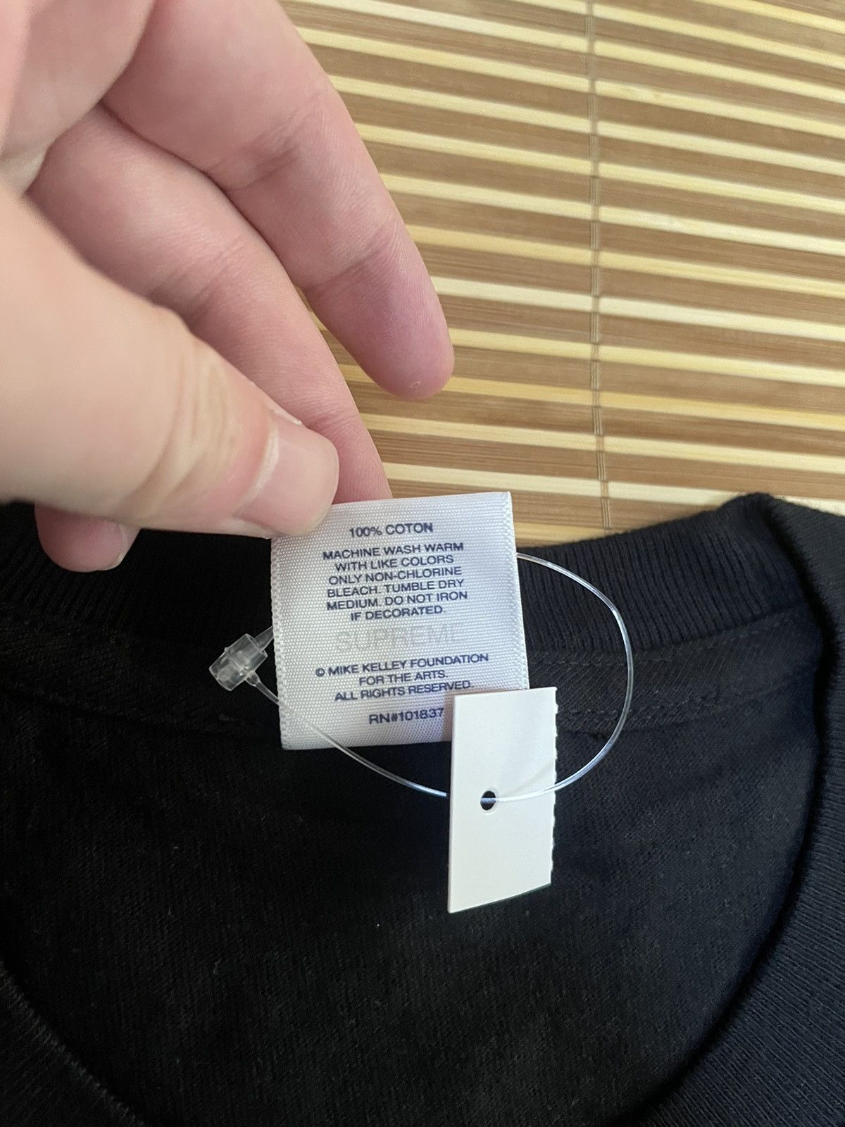 Supreme Supreme mike kelley hiding from indians tee black Size US M / EU 48-50 / 2 - 4 Thumbnail