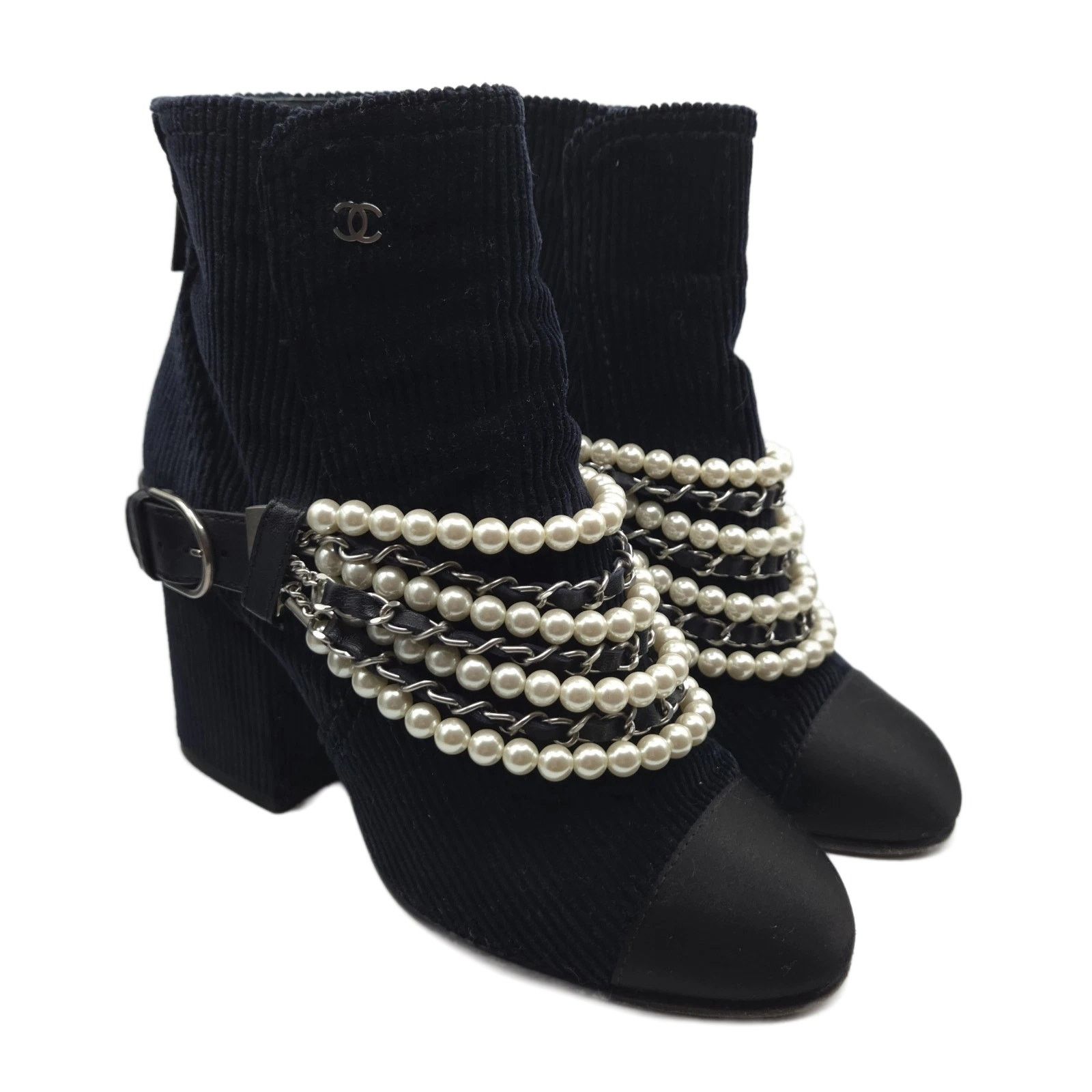 Chanel Chanel Navy Corduroy Cap Toe Booties, EU 36 (US 6) Size US 6 / IT 36 - 1 Thumbnail