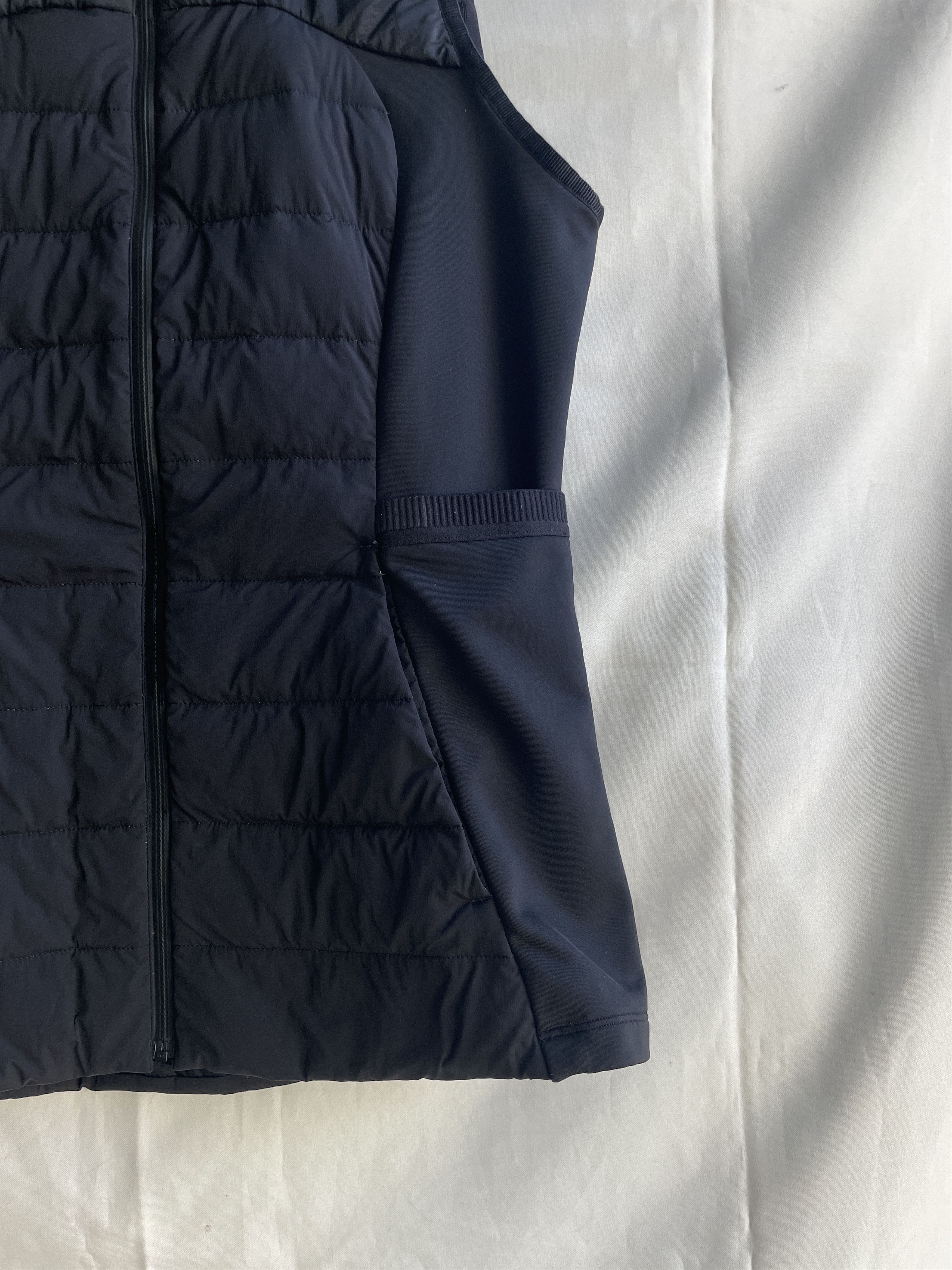 Lululemon Lululemon Womens Down for It All Goose Down Black Vest Size L / US 10 / IT 46 - 6 Thumbnail
