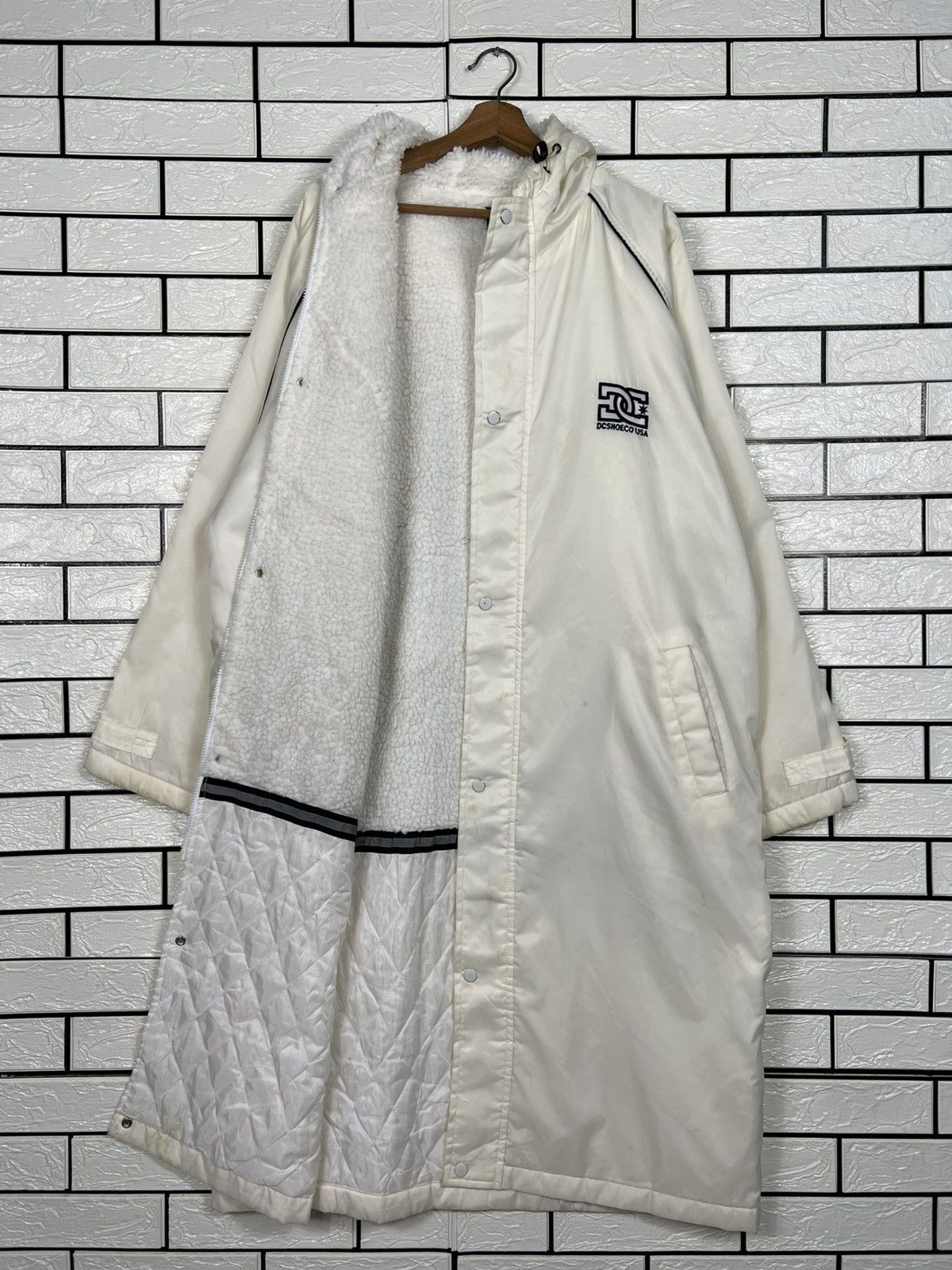 DC Vintage DC SHOE USA Big Logo Long Sherpa Jacket #4038-C183 Size US XL / EU 56 / 4 - 14 Thumbnail