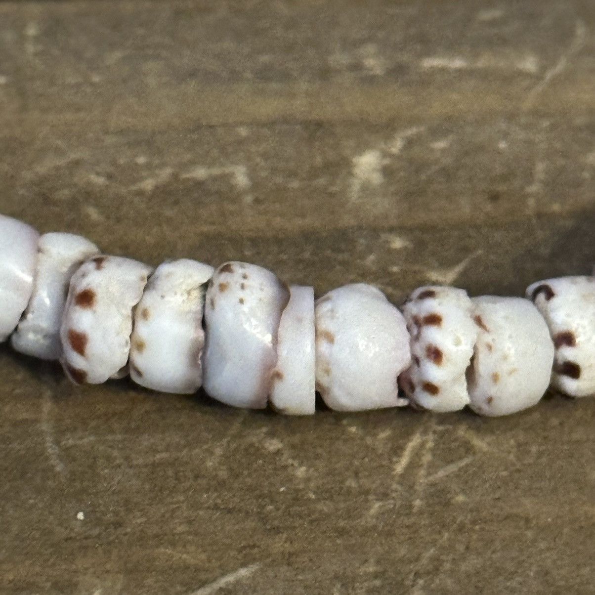 Vintage Vintage shell bead choker necklace Size ONE SIZE - 3 Thumbnail