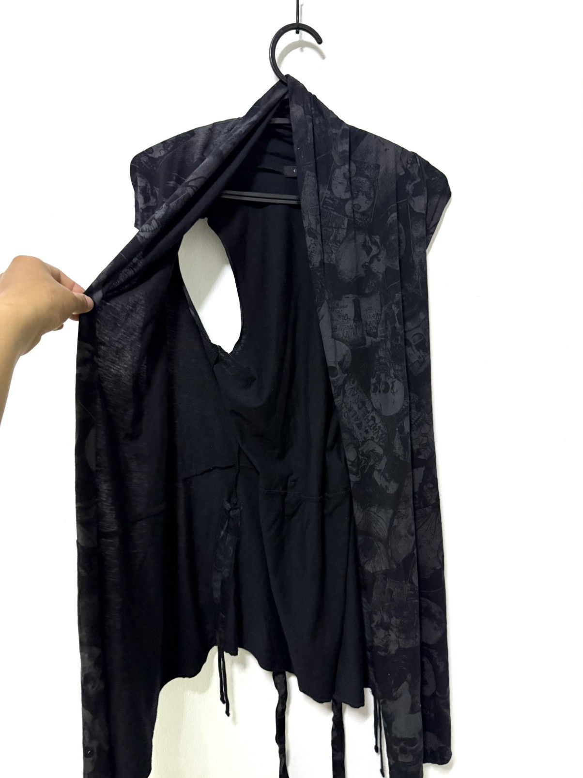 If Six Was Nine 2000s Civarize Sleeveless Cardigan Gothic Punk Shirt Size US M / EU 48-50 / 2 - 2 Thumbnail