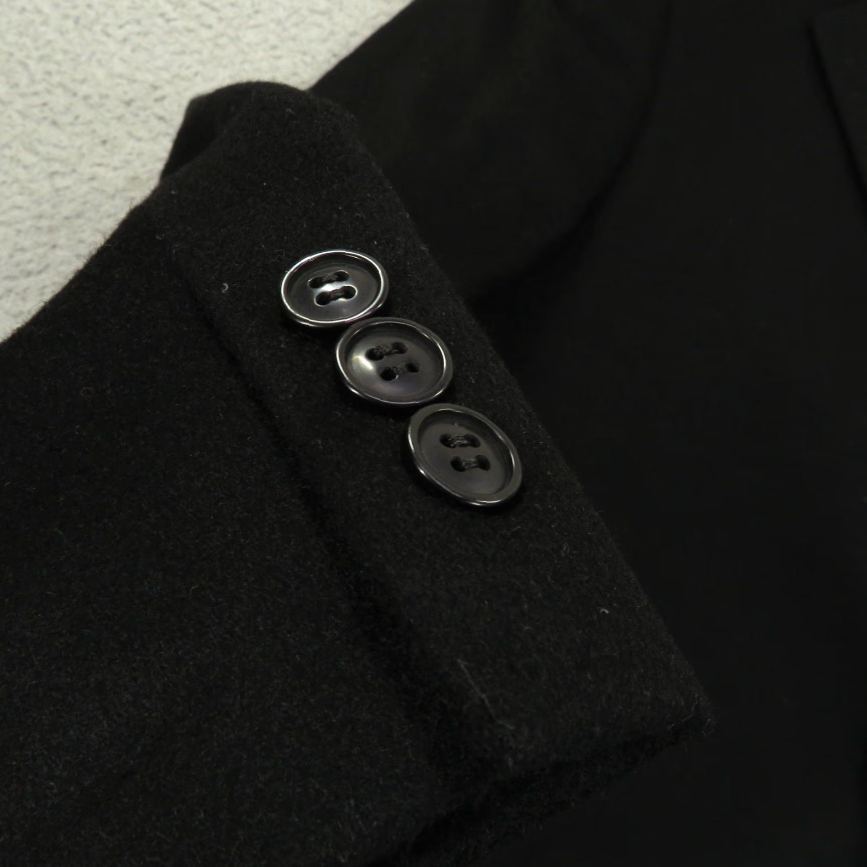 Vintage Arnold Brant 100% Cashmere Blazer 42R Black 3-Button Single-Breasted Jacket Mens Coat Ventless Regular Notch Lapel Size 42R - 2 Thumbnail