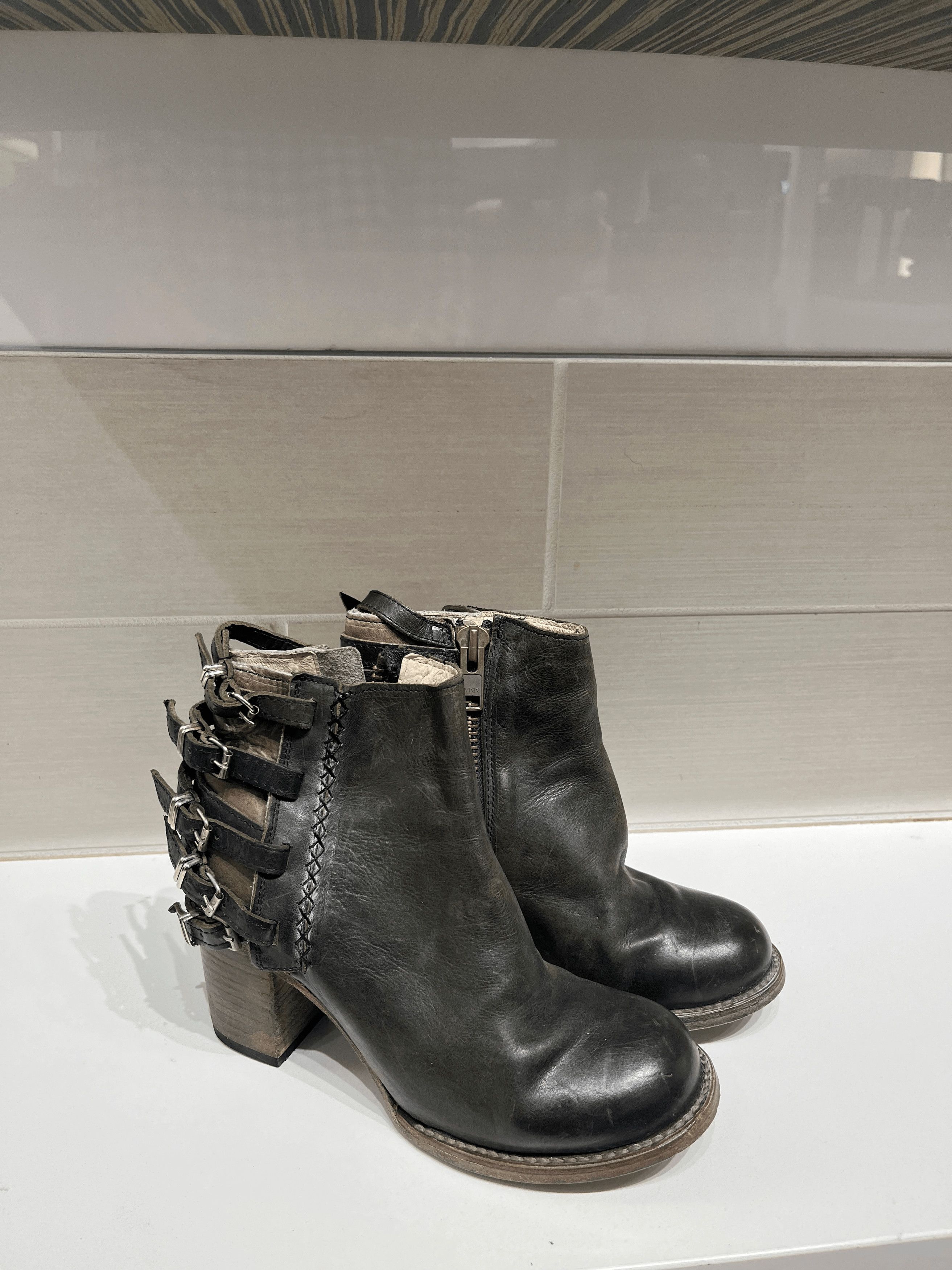 Steve Madden Freebird by Steve Madden Hermosa Ankle Boots Size US 8 / IT 38 - 2 Thumbnail