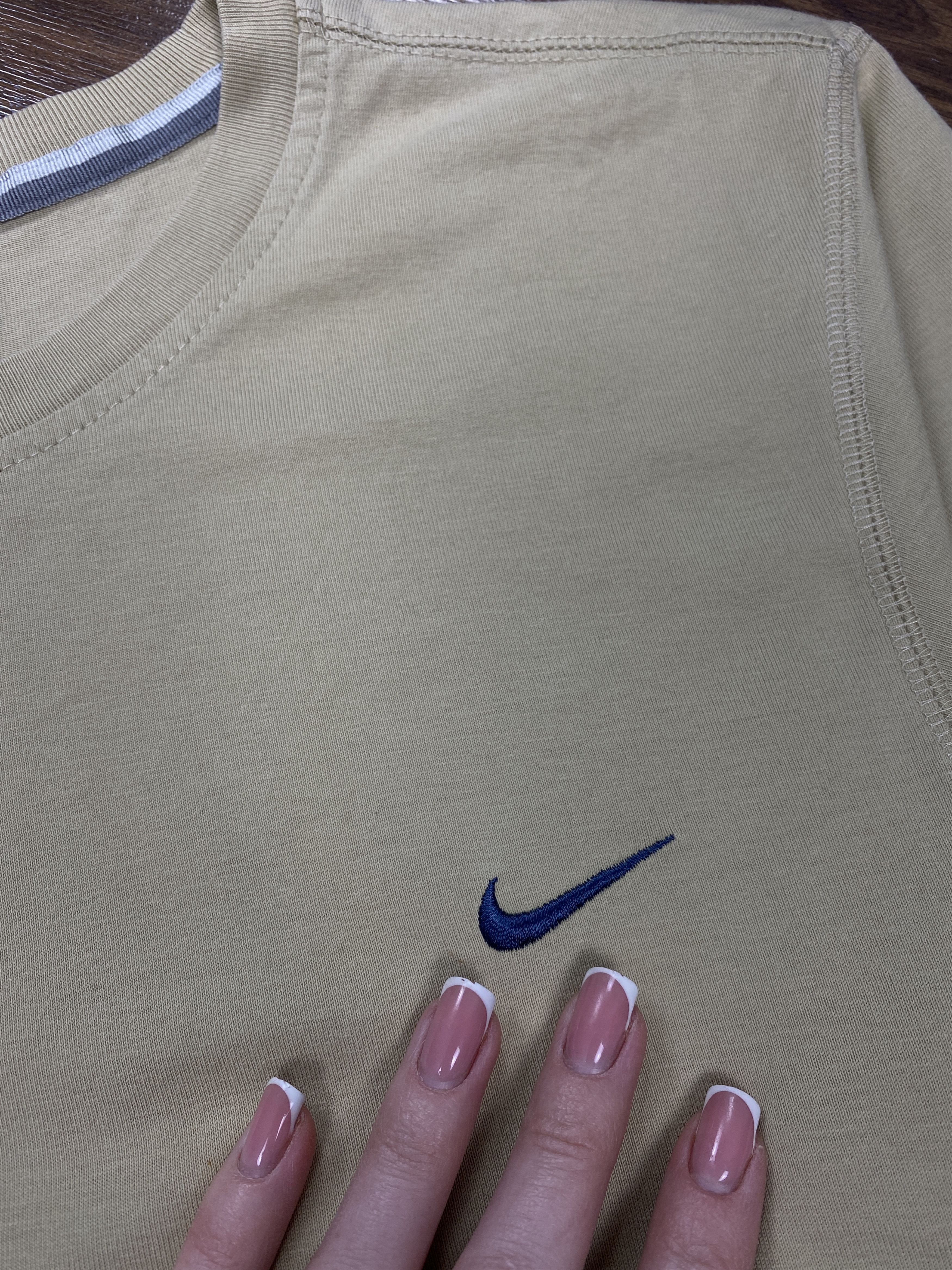 Nike Nike Vintage Mens Crew Neck T-Shirt Y2K Size US M / EU 48-50 / 2 - 3 Thumbnail