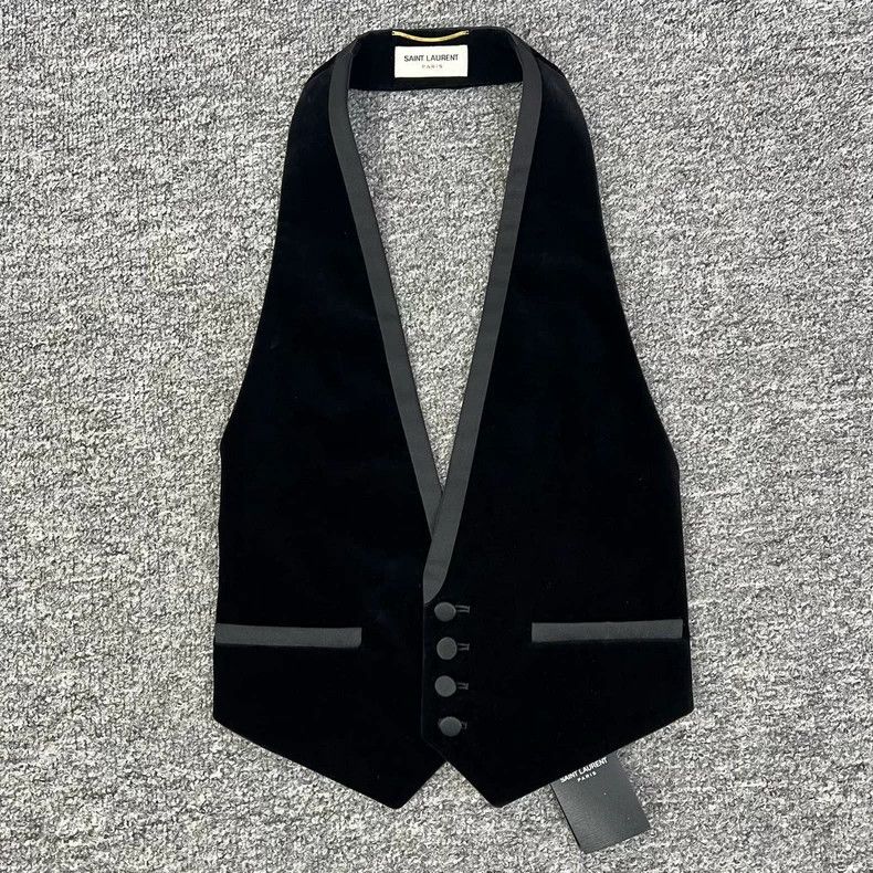 Saint Laurent Paris Black Velvet Saint Laurent Vest for Women Size US S / EU 44-46 / 1 - 1 Thumbnail