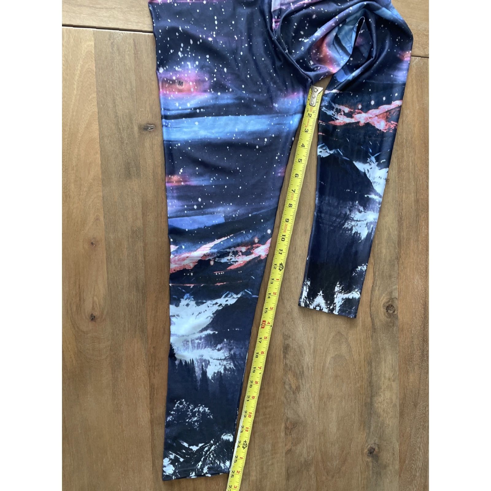 American Eagle Outfitters American Eagle Outfitters Leggings Photo Print Galaxy Space Hi-Rise M Multicolor Women Size 32" / US 10 / IT 46 - 7 Thumbnail