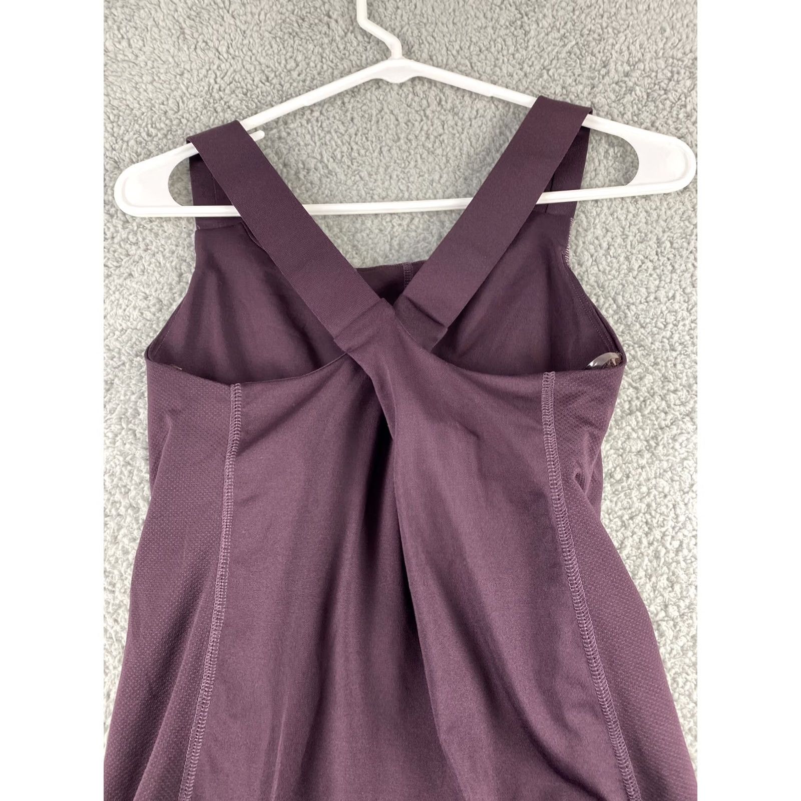Champion Champion Active Tank Top Womens Size S Burgundy Fitted Sleeveless Logo Athletic Shirt Size S / US 4 / IT 40 - 7 Thumbnail