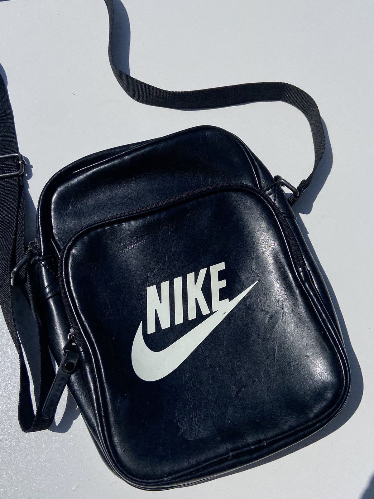 Vintage Nike Vintage Bag Y2K style messenger Size ONE SIZE - 3 Thumbnail