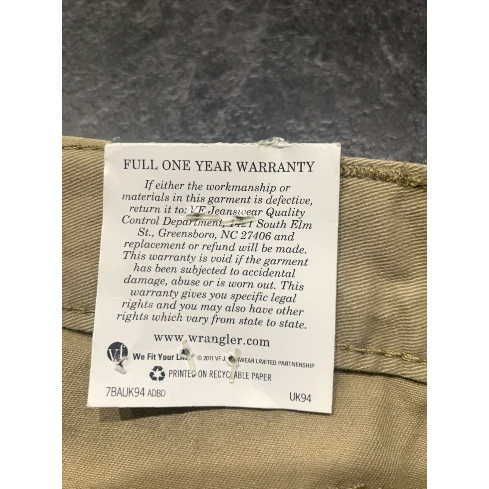Wrangler VINTAGE Wrangler Cargo Shorts Men’s Relaxed Fit Khaki 30 Casual Cotton Blend Stretch Tech Pockets Size US 30 / EU 46 - 5 Thumbnail