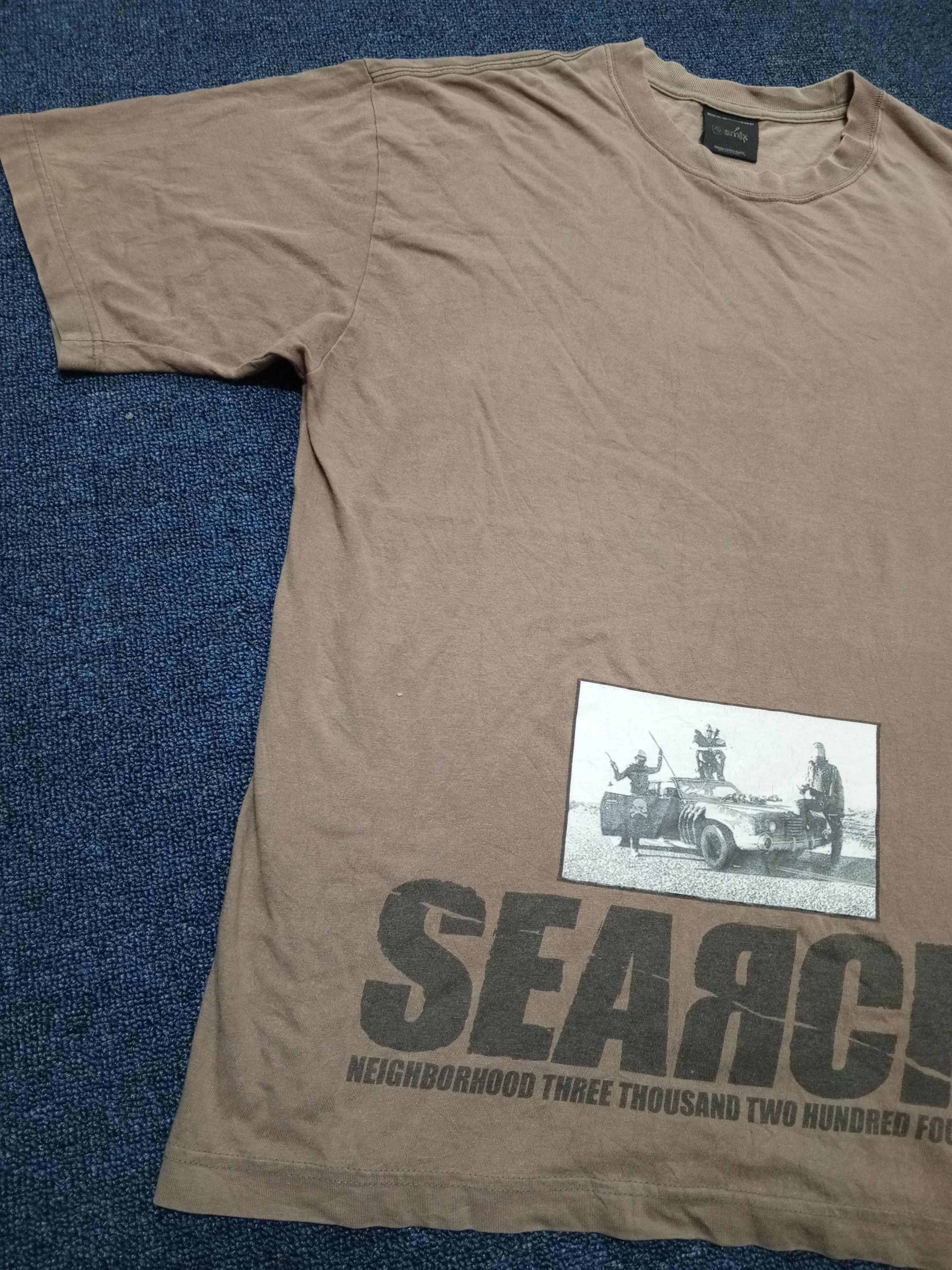 Neighborhood Neighborhood ‘Search’ Tee Size US L / EU 52-54 / 3 - 4 Thumbnail