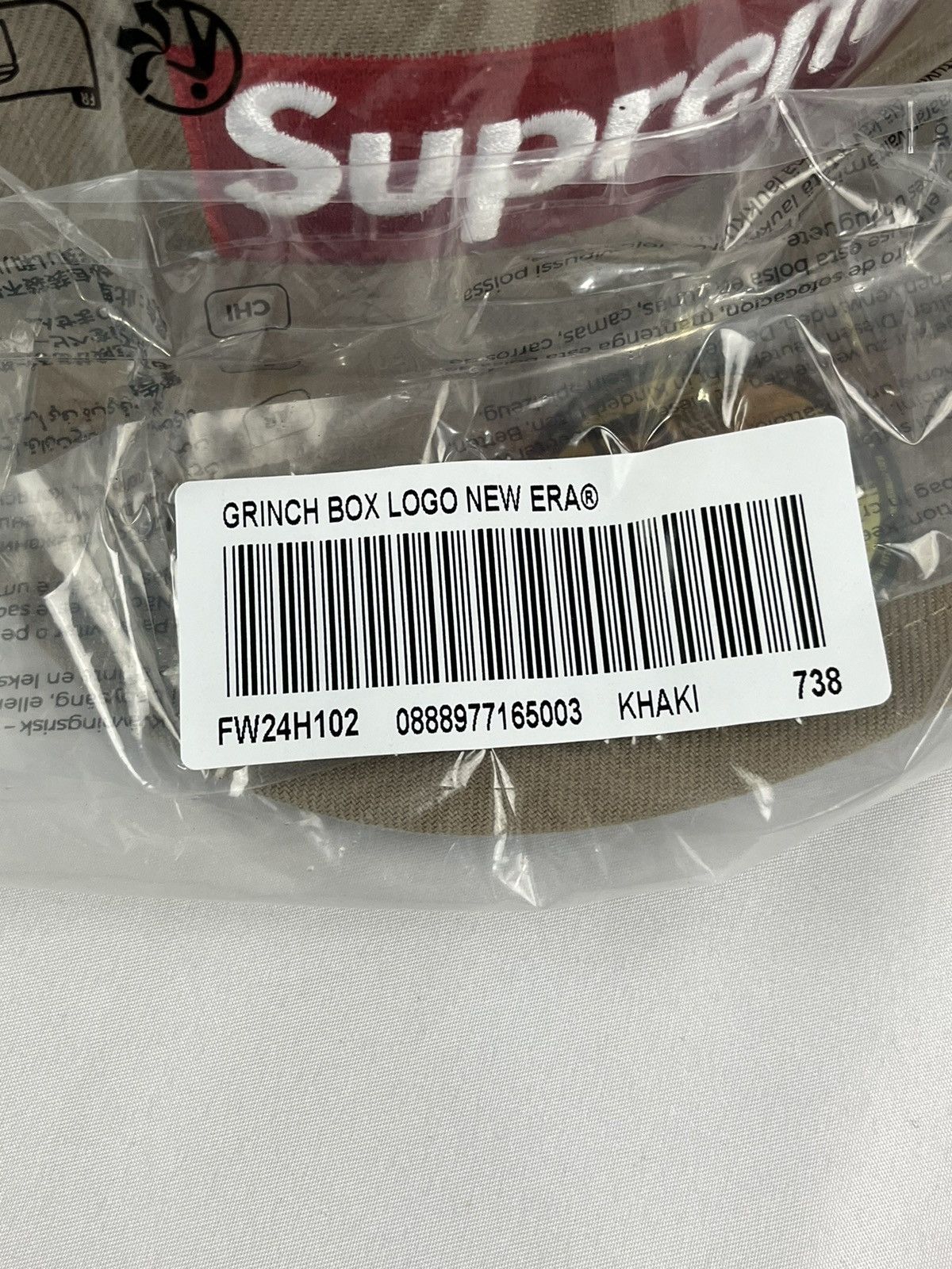 New Era × Supreme Supreme Grinch Hat Size ONE SIZE - 7 Thumbnail