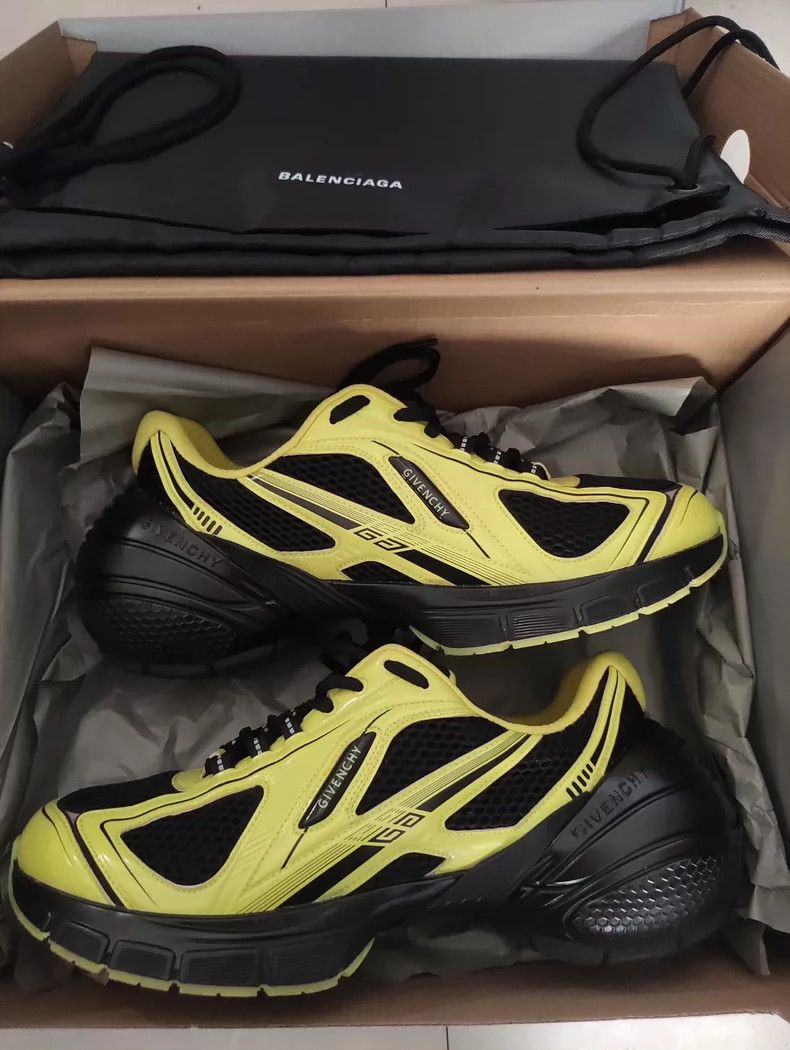 Givenchy Givenchy Men's Runway Casual Shoes Size US 8 / EU 41 - 3 Thumbnail