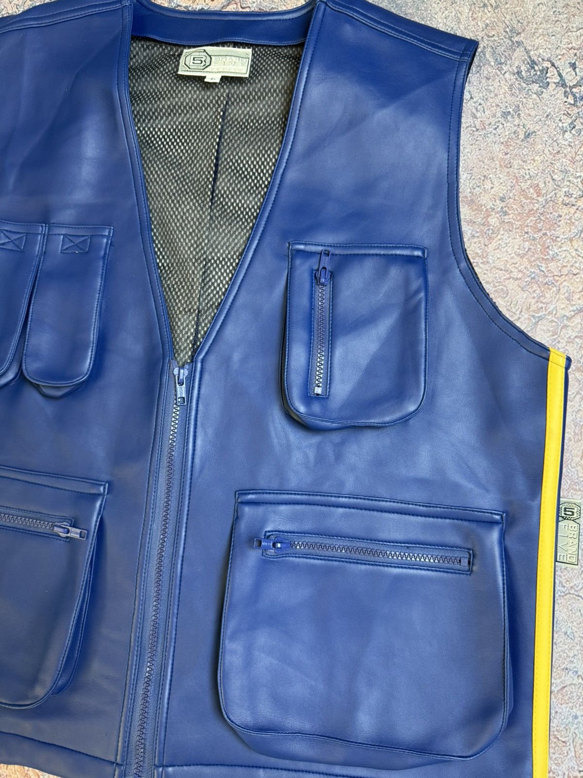 Leather Vintage Y2K Buffalo Leather Biker Vest Size US L / EU 52-54 / 3 - 4 Thumbnail
