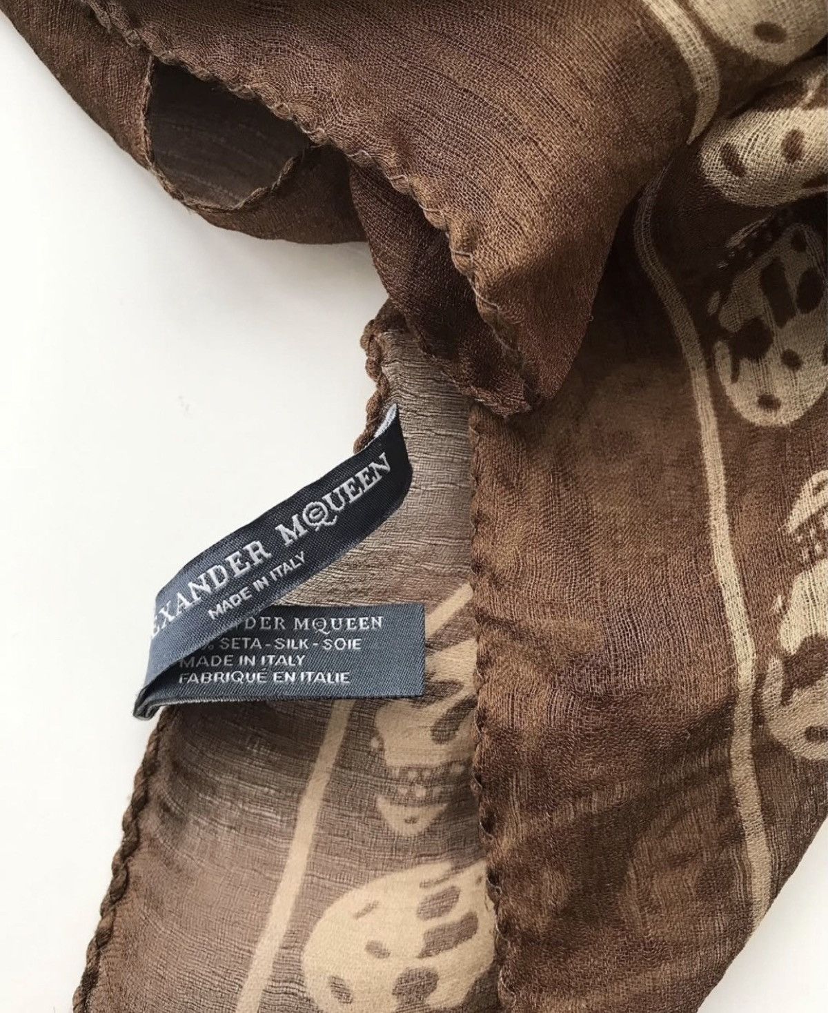 Alexander McQueen ALEXANDER MCQUEEN Skull Silk Scarf Brown/Beige esdeekid logo Size ONE SIZE - 7 Thumbnail