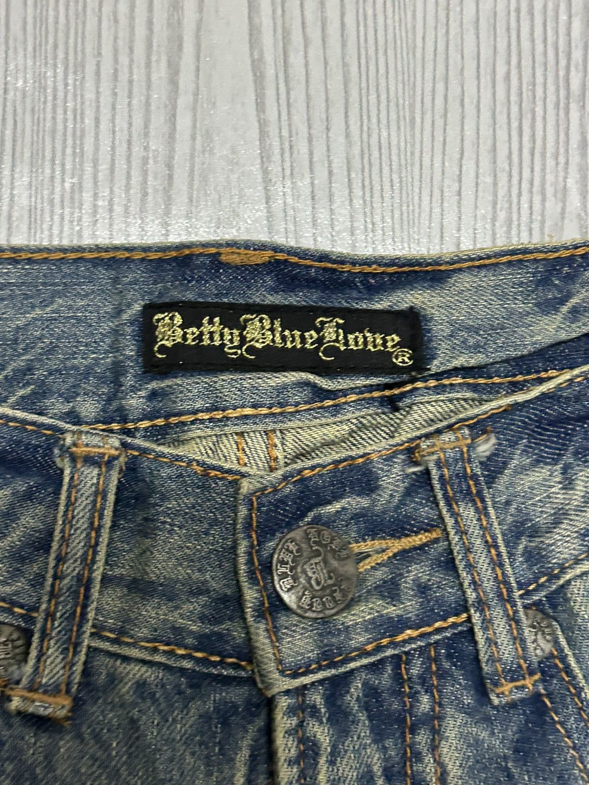 Le Grande Bleu (L.G.B.) Betty Blue Love Denim Fade Washed Patina Heavy Stacked Hem Size US 30 / EU 46 - 11 Thumbnail