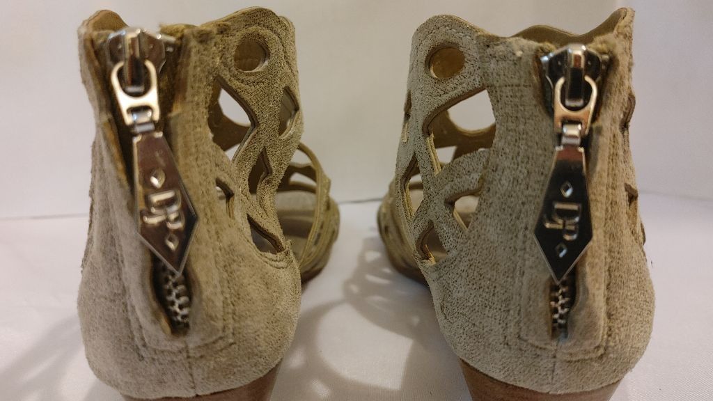 Donald Pliner Donald J Pliner Delite Gladiator Sandals Size 6 Size US 6 / IT 36 - 8 Thumbnail
