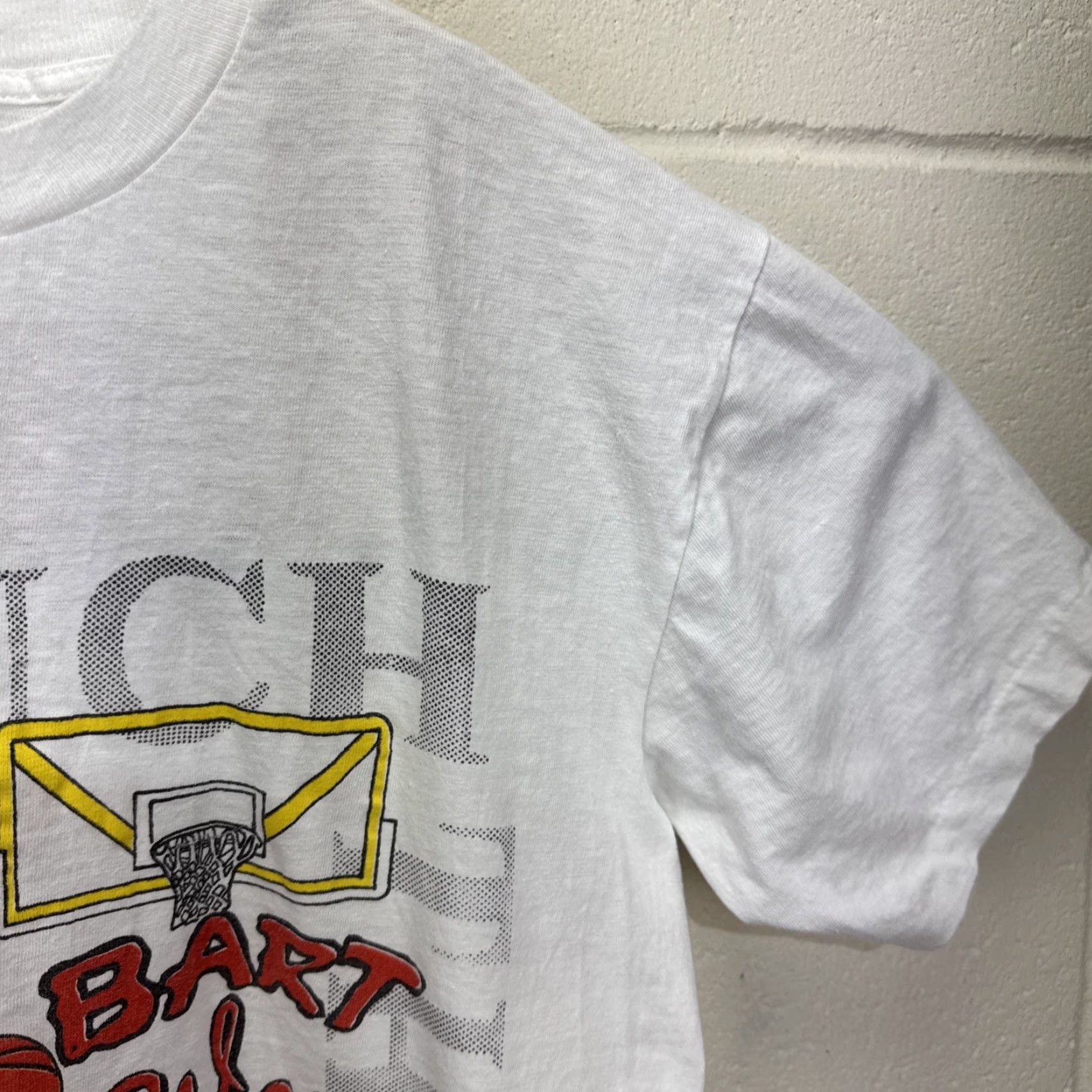 Vintage VINTAGE 90s Newstar Simpsons Air Bart Chicago Bulls Graphic Tee Large White Hip Hop Unisex Size US L / EU 52-54 / 3 - 7 Thumbnail
